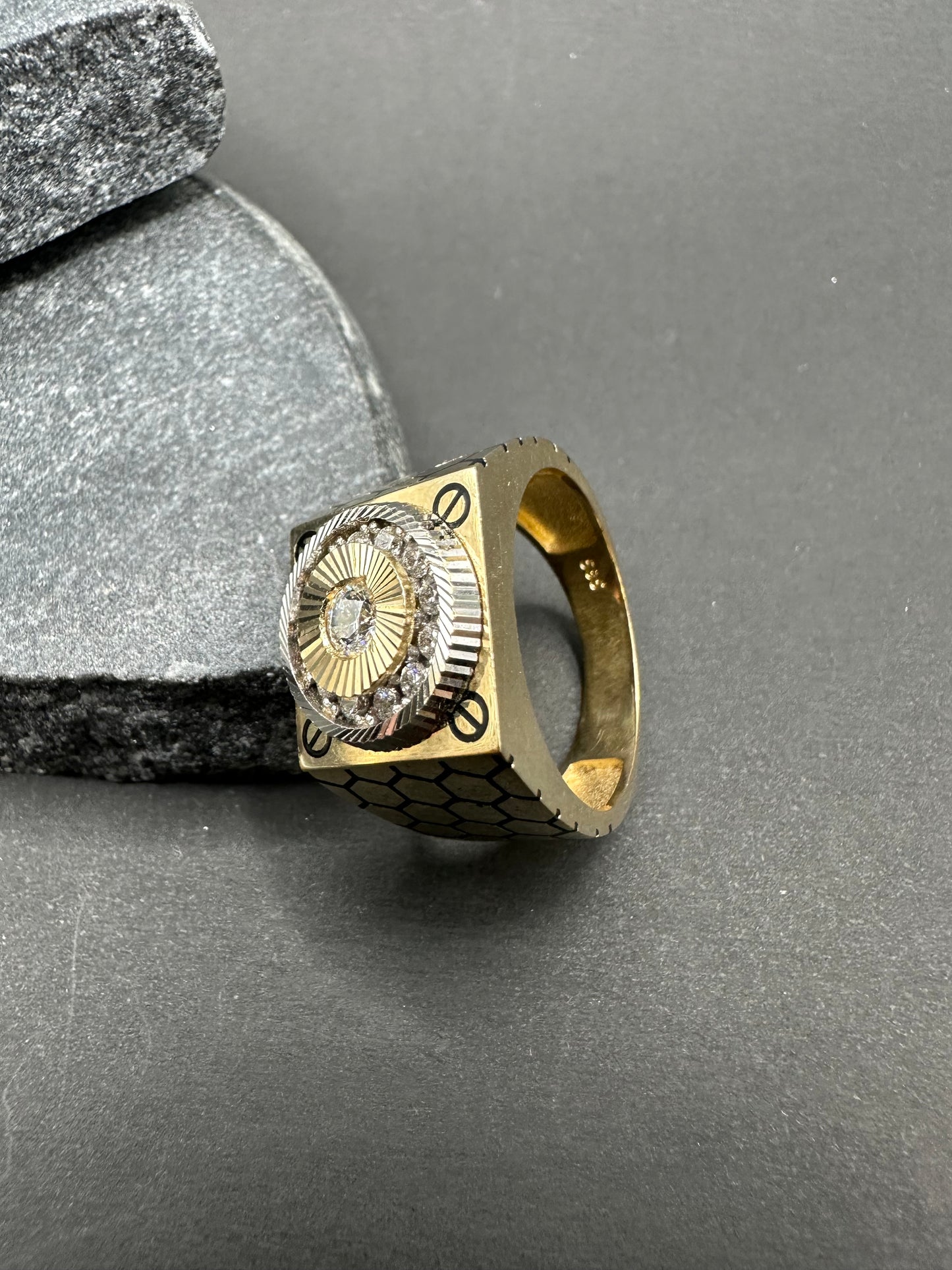 14K Gouden Bicolor Ring met Onyx Accenten – Maat 20,5