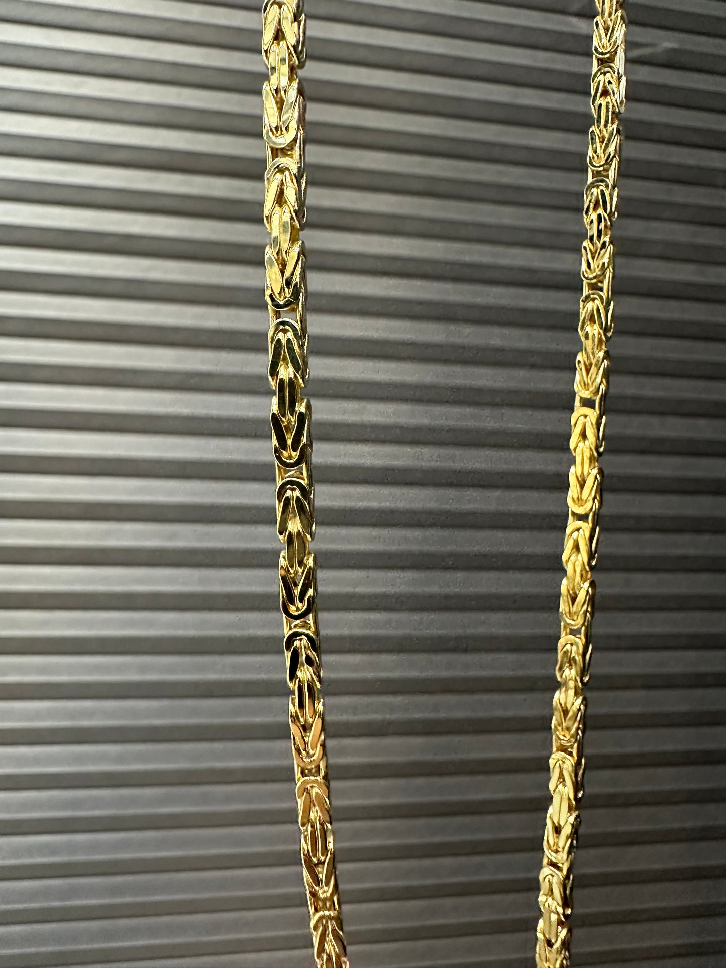 Prachtige 14K Gouden Koningsketting – 70 cm | 4 mm | Tijdloos & Krachtig Design