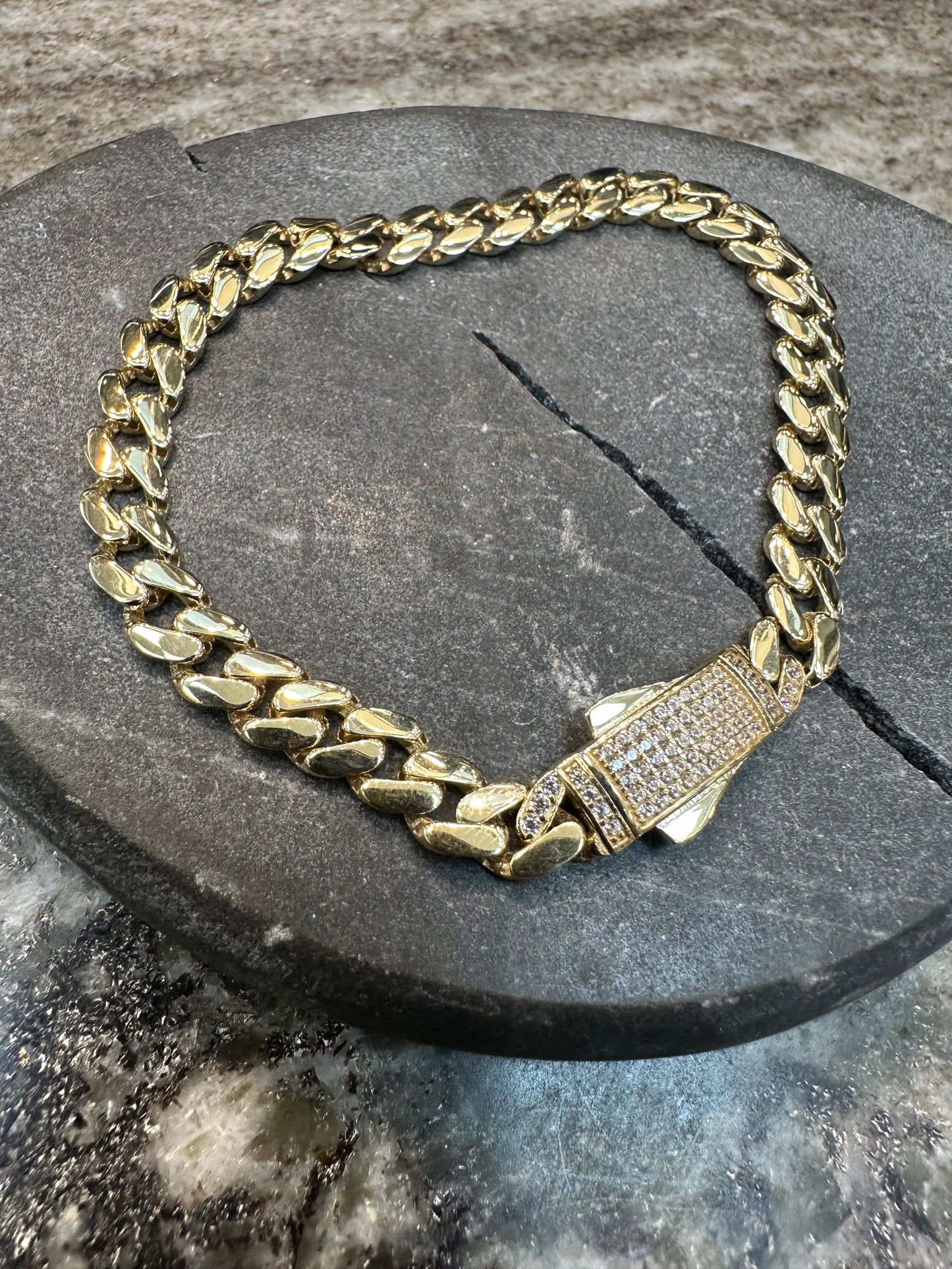 Prachtige 14K Gouden Cubaan Armband – 21 cm | 6,7 mm | Tijdloos & Stijlvol