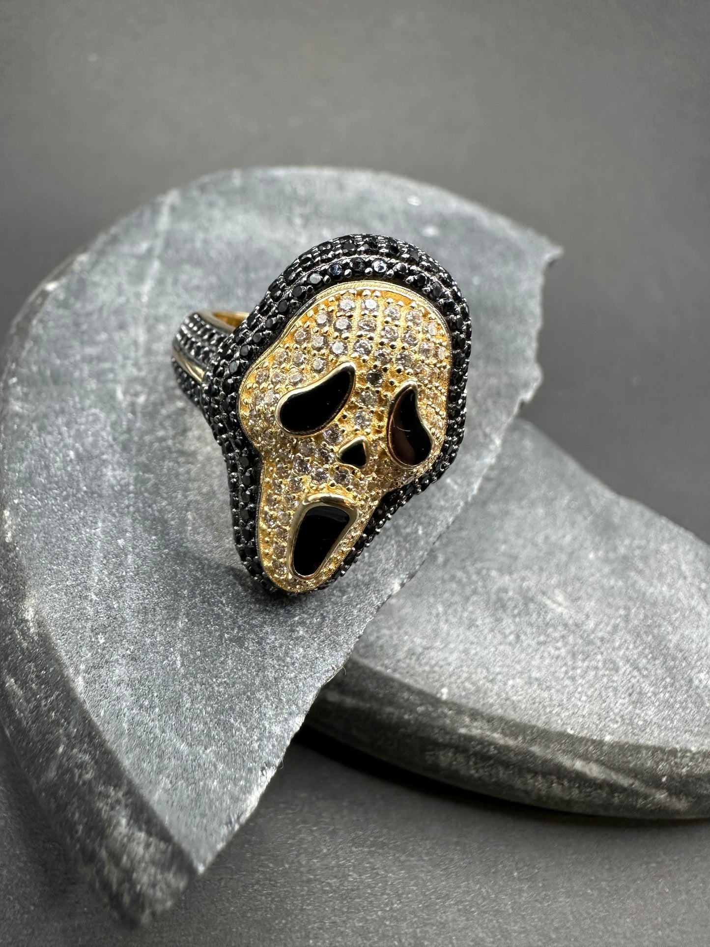 14K Gouden Scream Ring met Onyx en Zirkonia – Maat 18,5