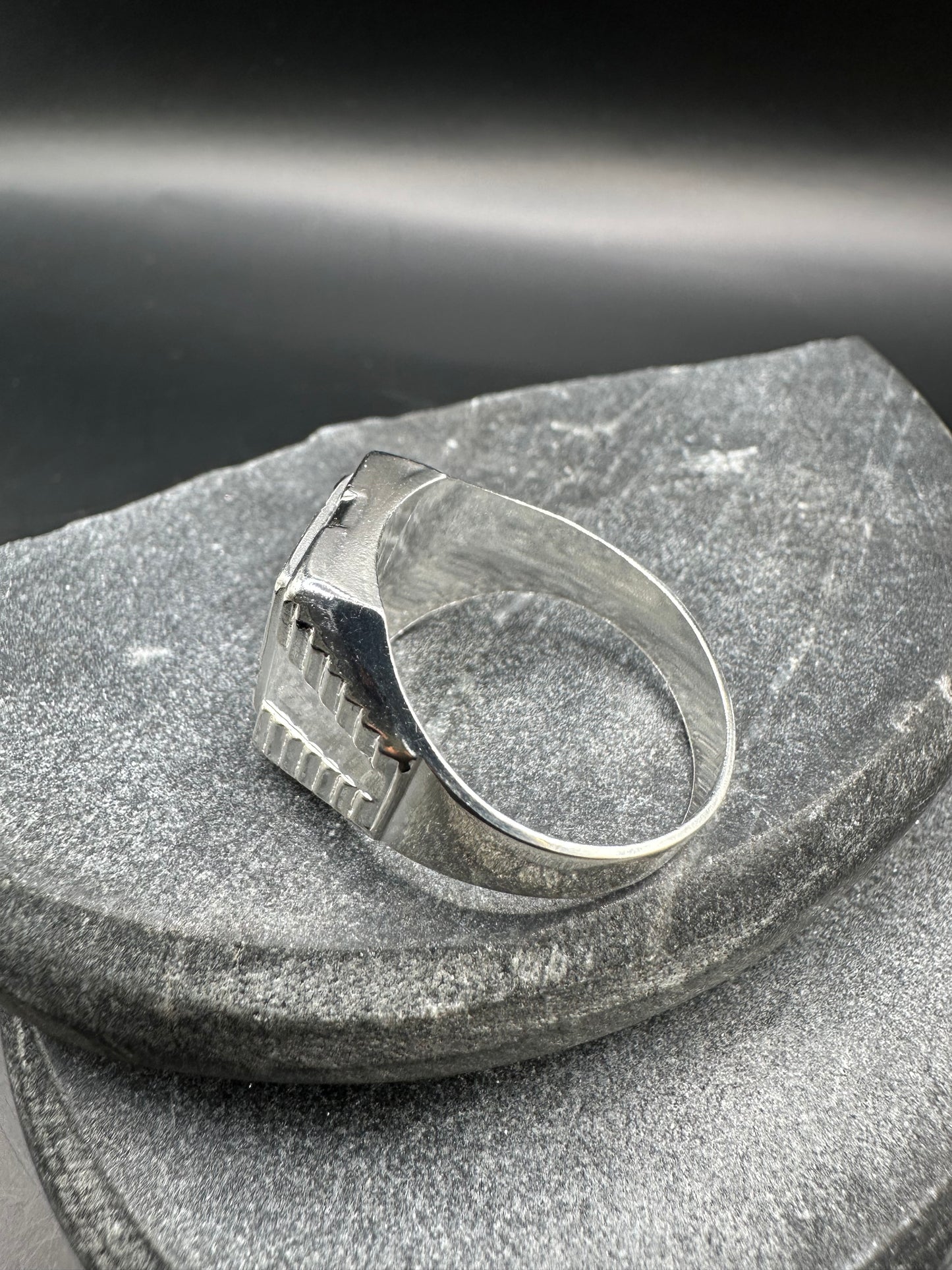 925 Zilveren Zegelring met Diamond Cut Bewerking