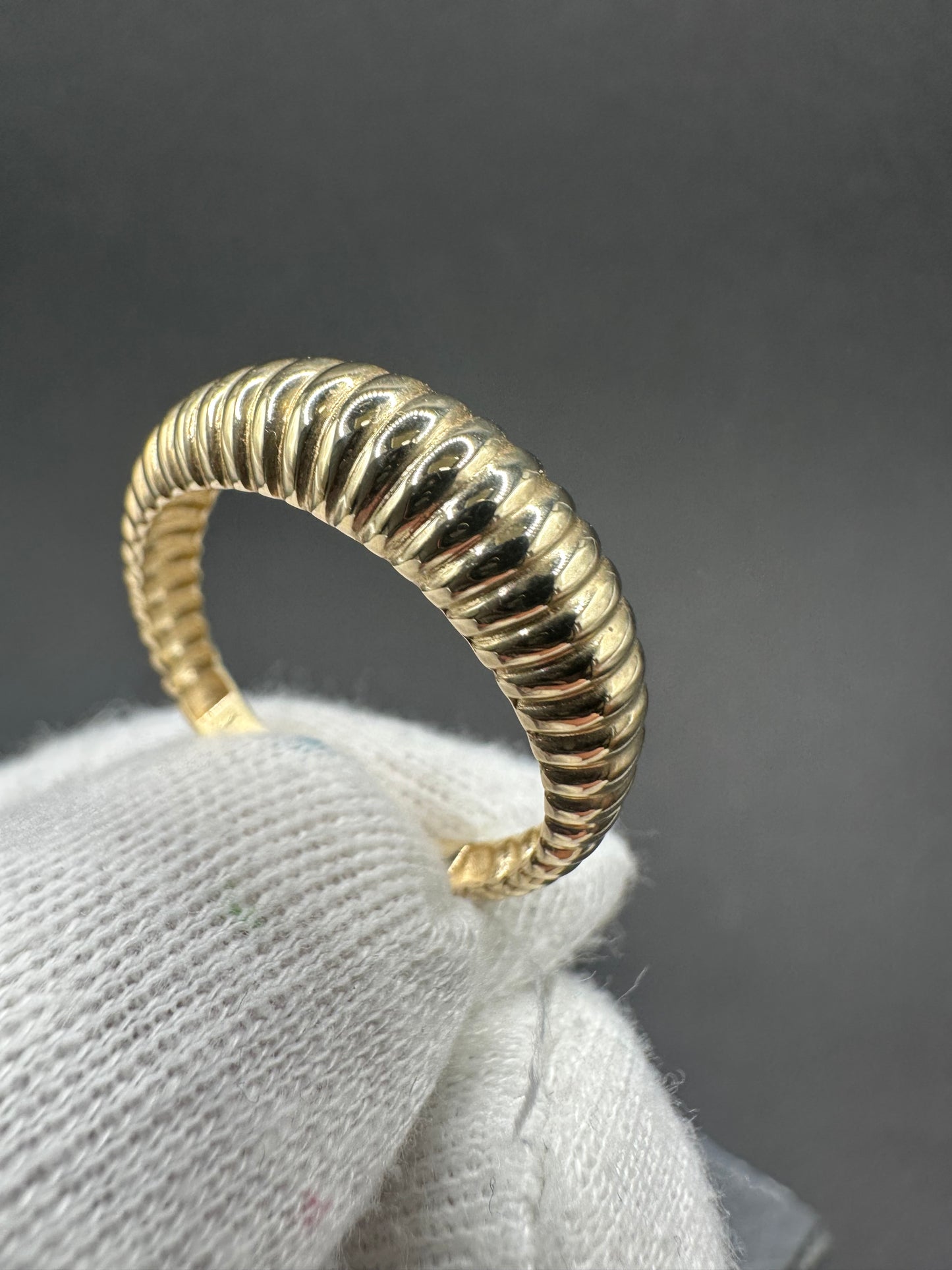 14K Gouden Dames Ring – Maat 19