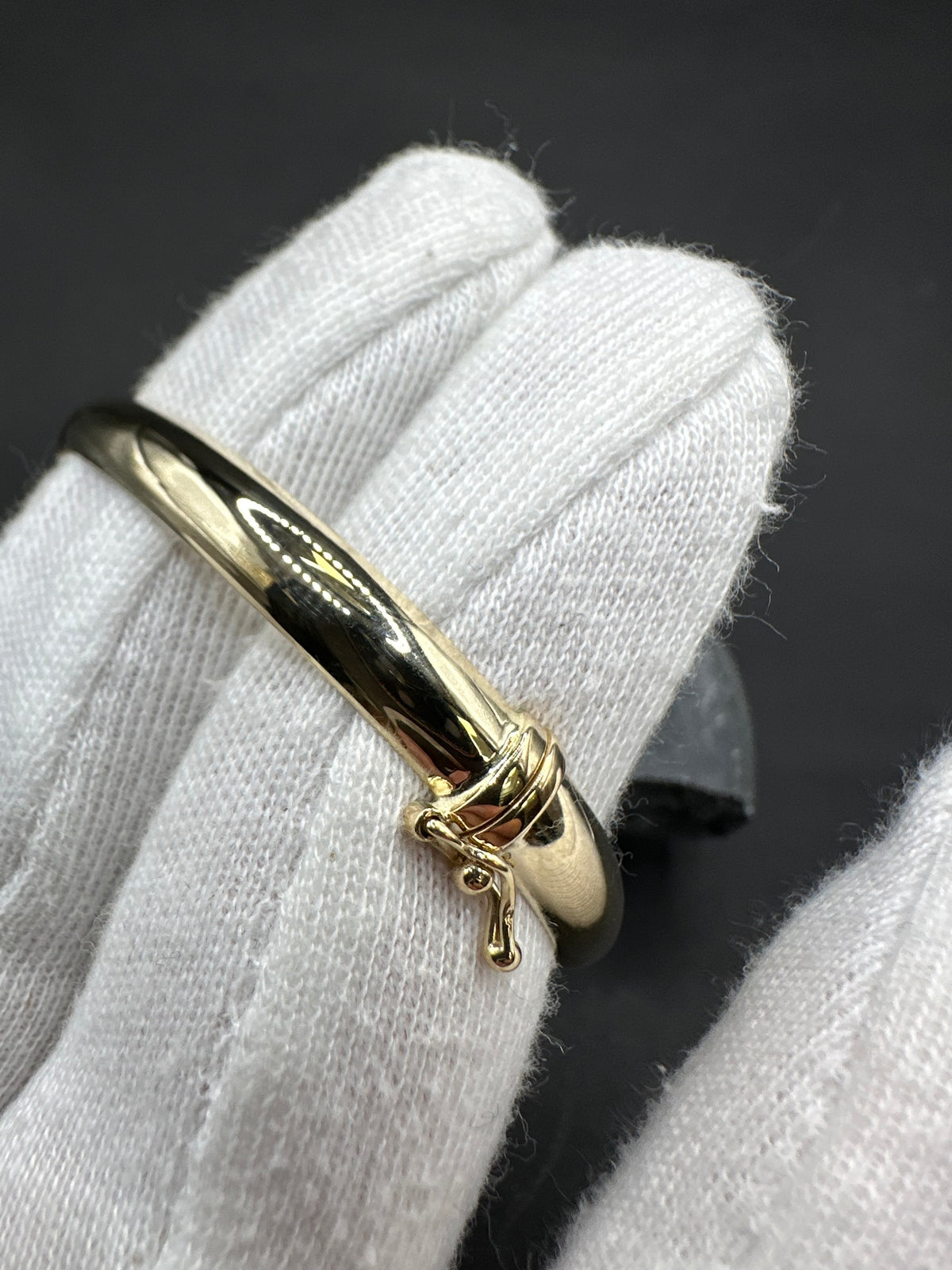 14K Gouden Klassieke Gladde Slavenarmband met Veersysteem – 61,1 mm – 6 mm