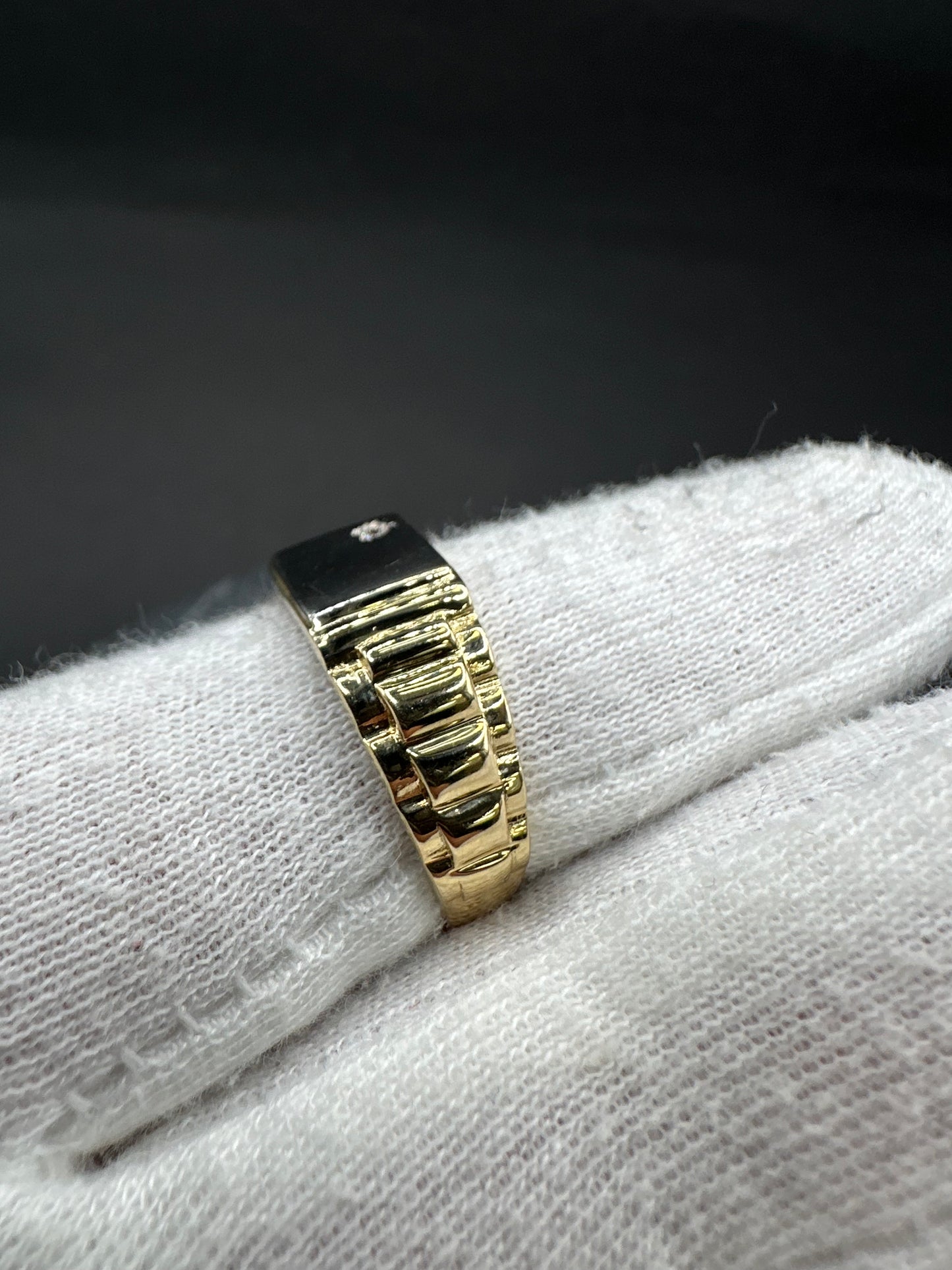 14K Gouden Zegelring met Zirkonia – Maat 20,5