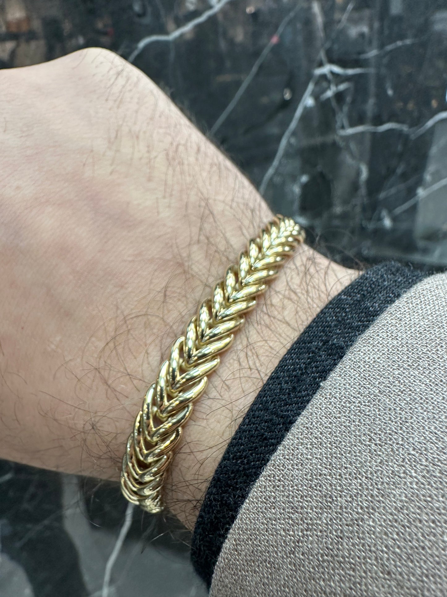 Prachtige 14K Gouden Gevlochten Armband – 20,5 cm | 8,7 mm | Elegant & Luxe