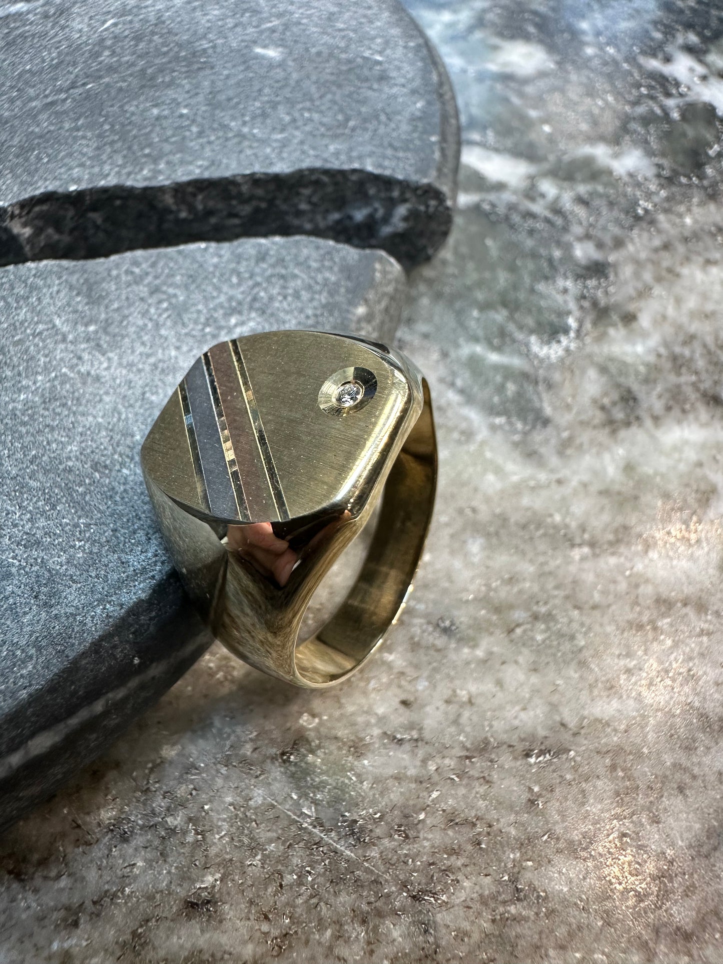 Prachtige 14K Gouden Klassieke Tricolor Ring met Zirkonia