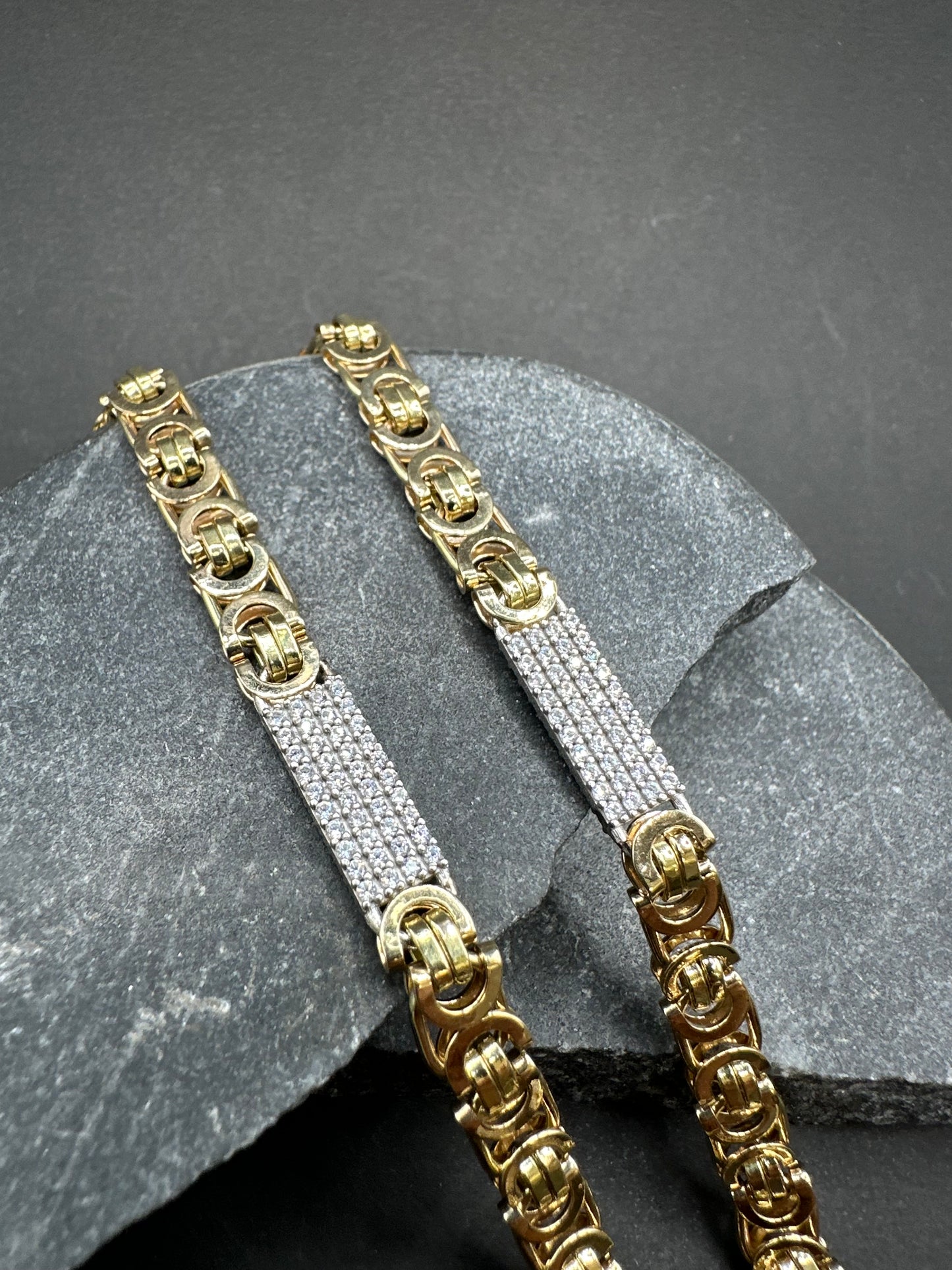 14K Gouden Massieve Platte Koningsketting met Zirkonia – 70 cm