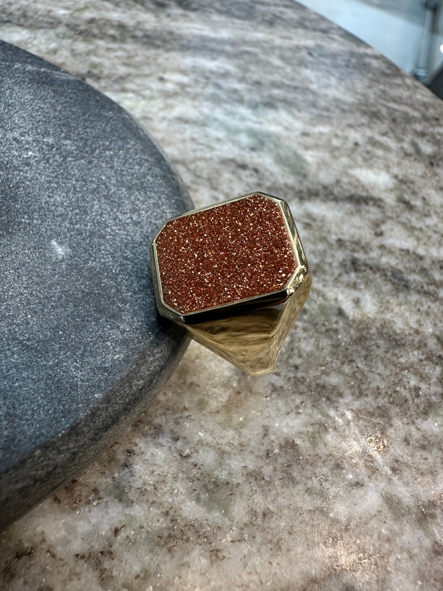 14K Gouden Zegelring met Goudsteen – Maat 20