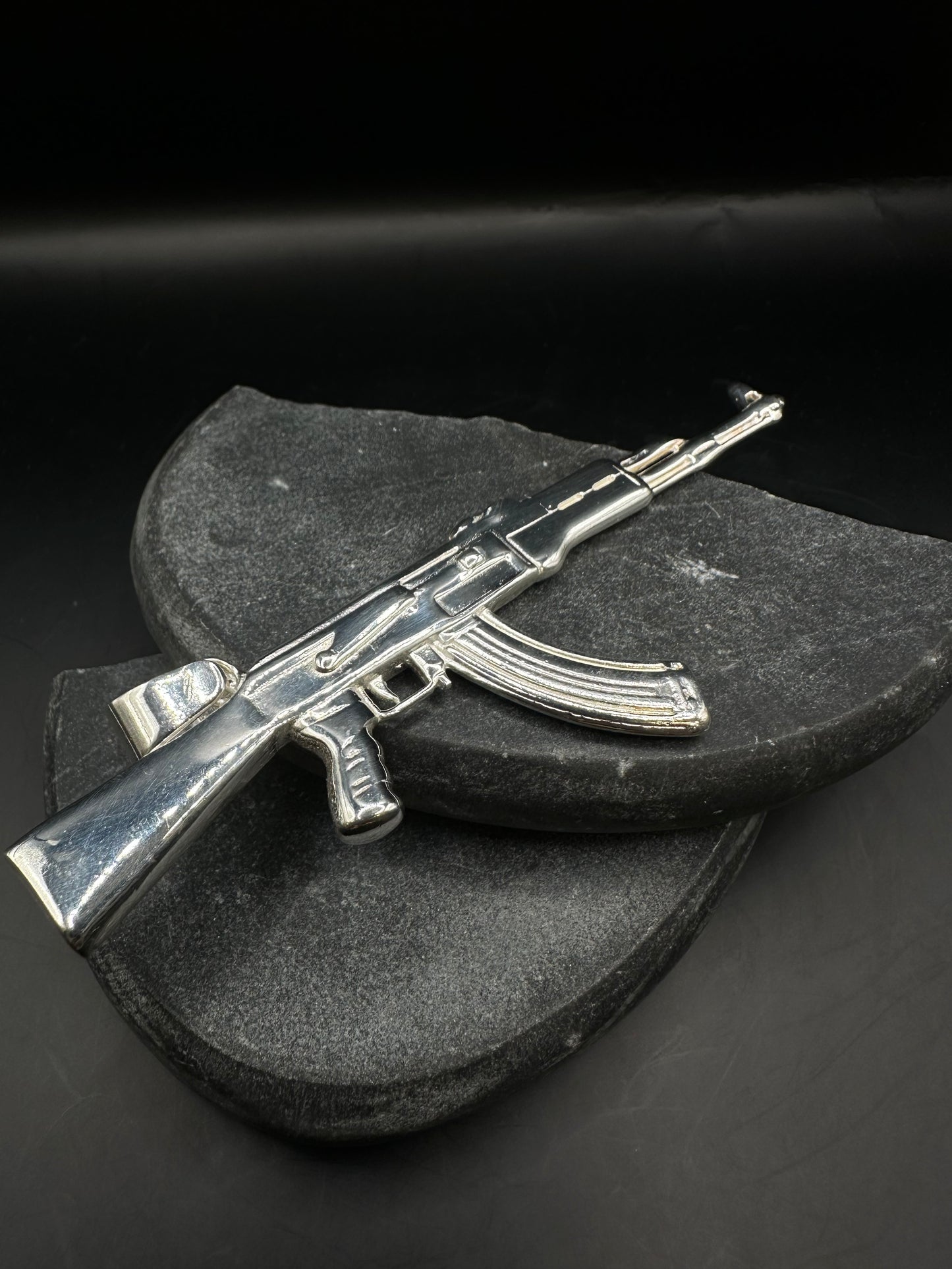 925 XL Zilveren AK-47 Hanger – Massief Zilver – 11 cm
