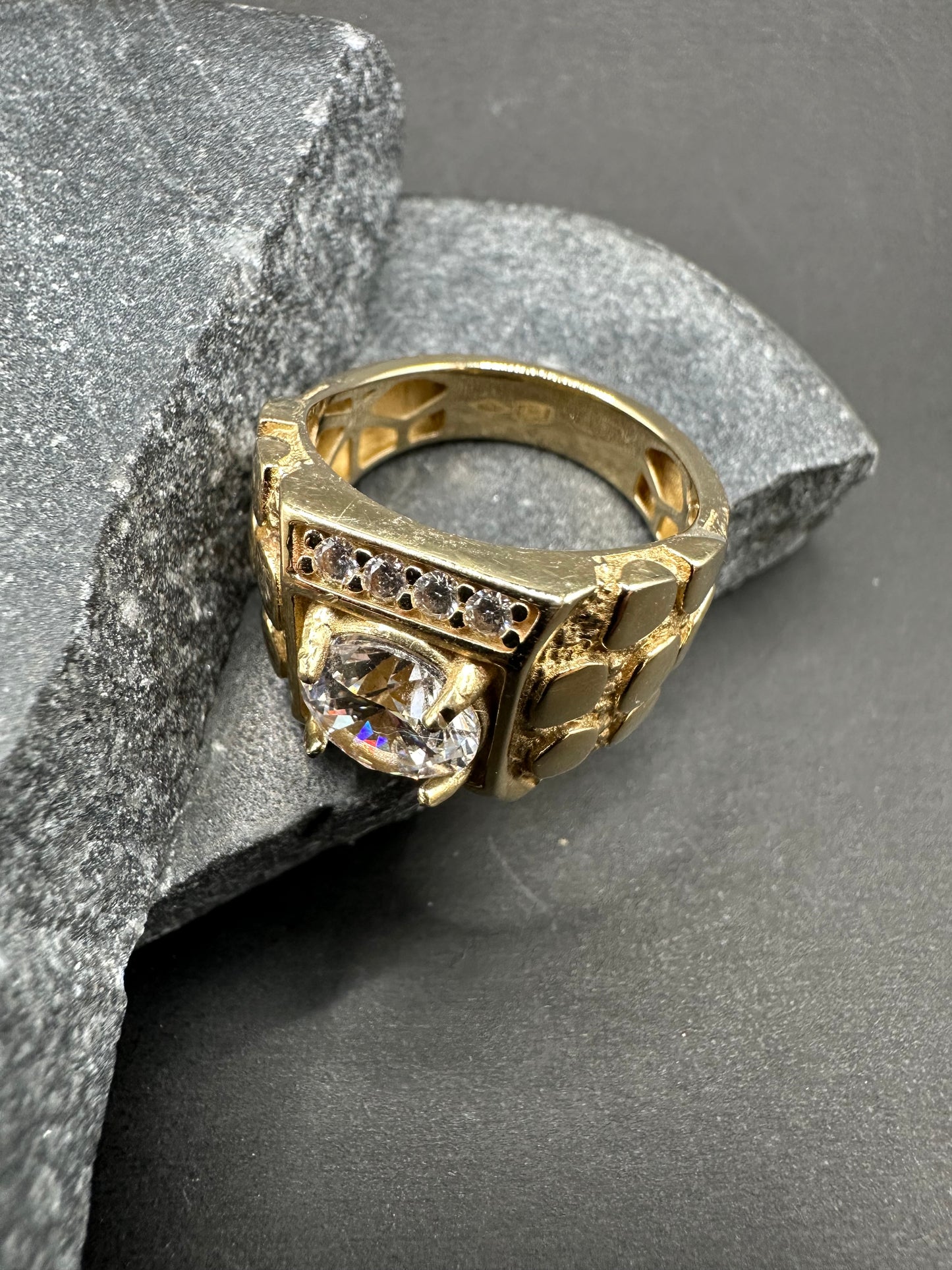 14K Gouden Piet Piet Ring met Zirkonia – Maat 20