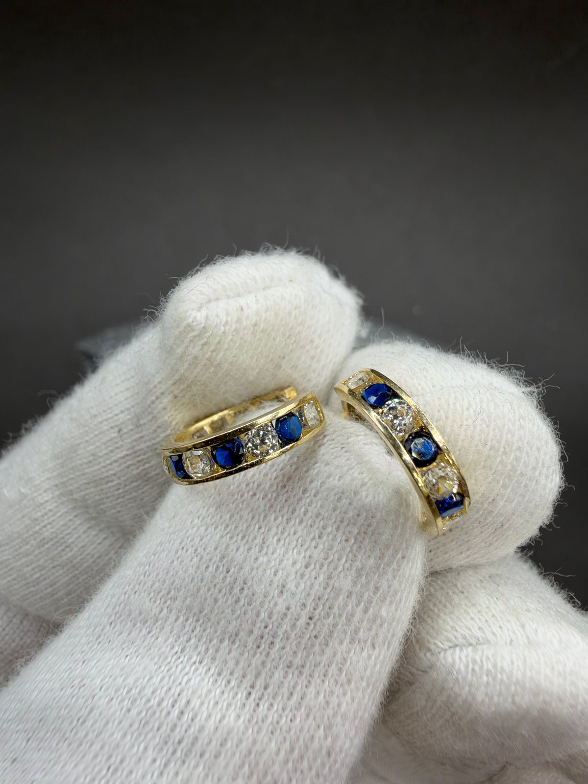 14K Gouden Oorbellen met Zirkonia en Edelsteen – Ø 12 mm – 2,6 mm Breed