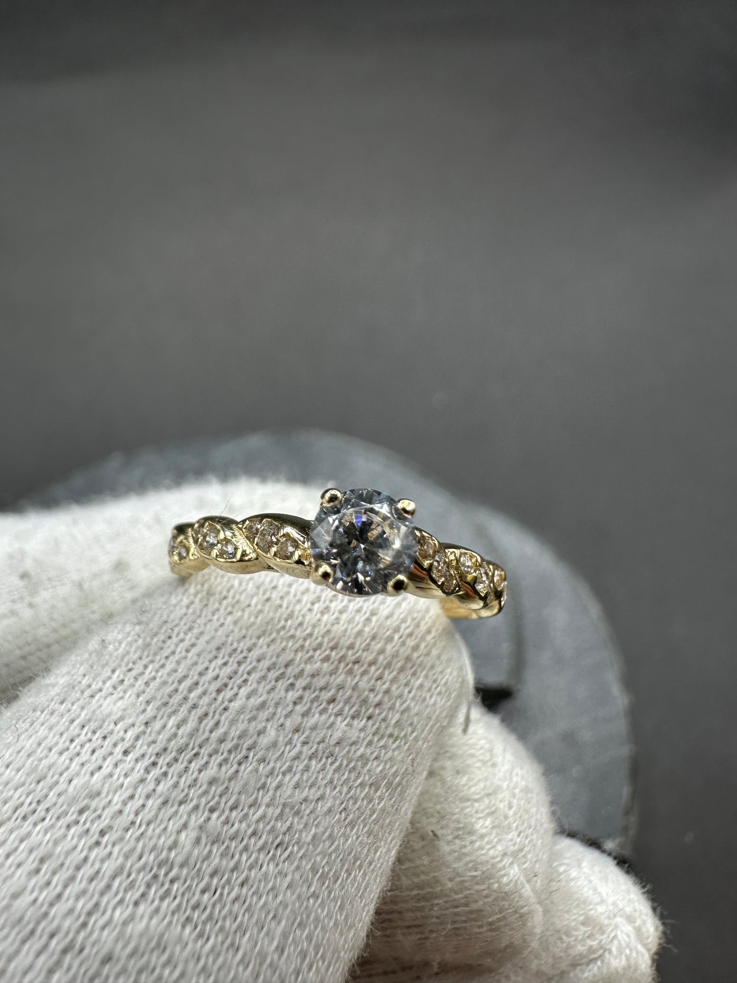14K Gouden Ring met Zirkonia – Maat 16,5