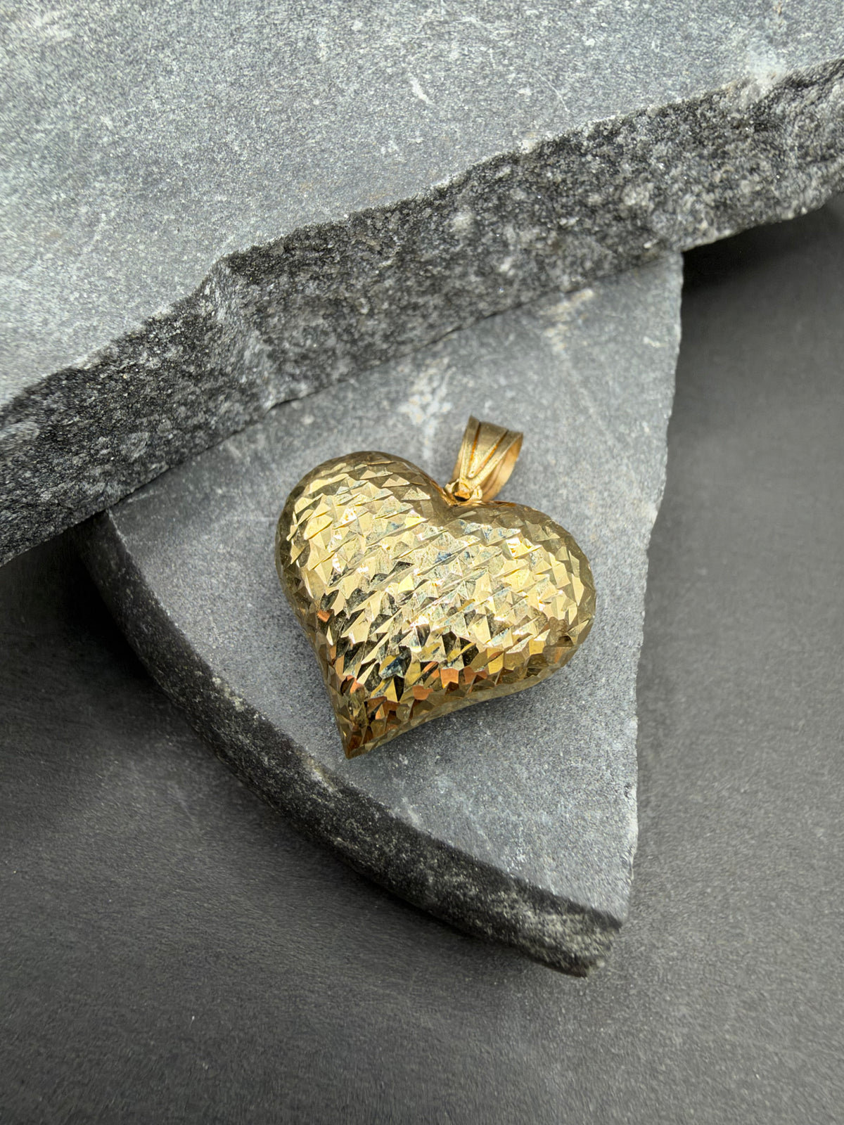14K Gouden Diamond Cut Hart Hanger