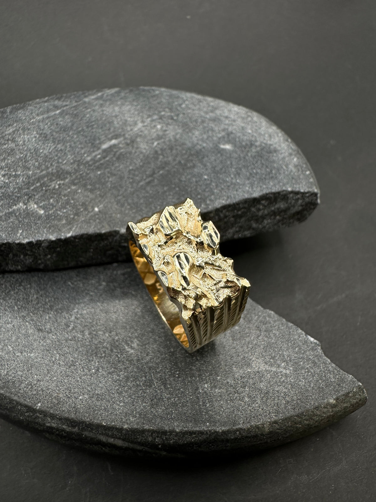 Prachtige 14K Gouden Piet Piet Ring – Diamond Cut