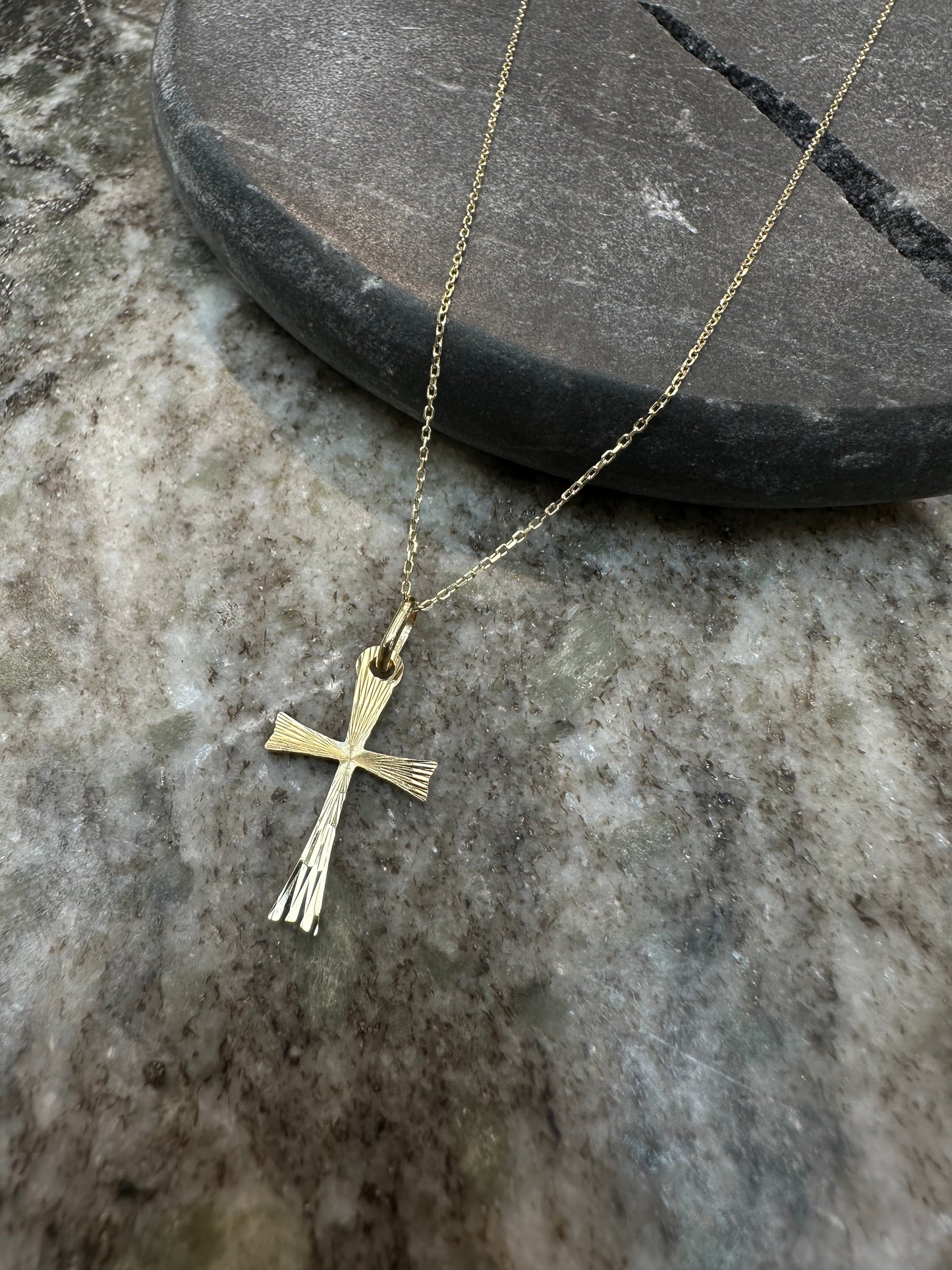 14K Gouden Ketting met Kruishanger