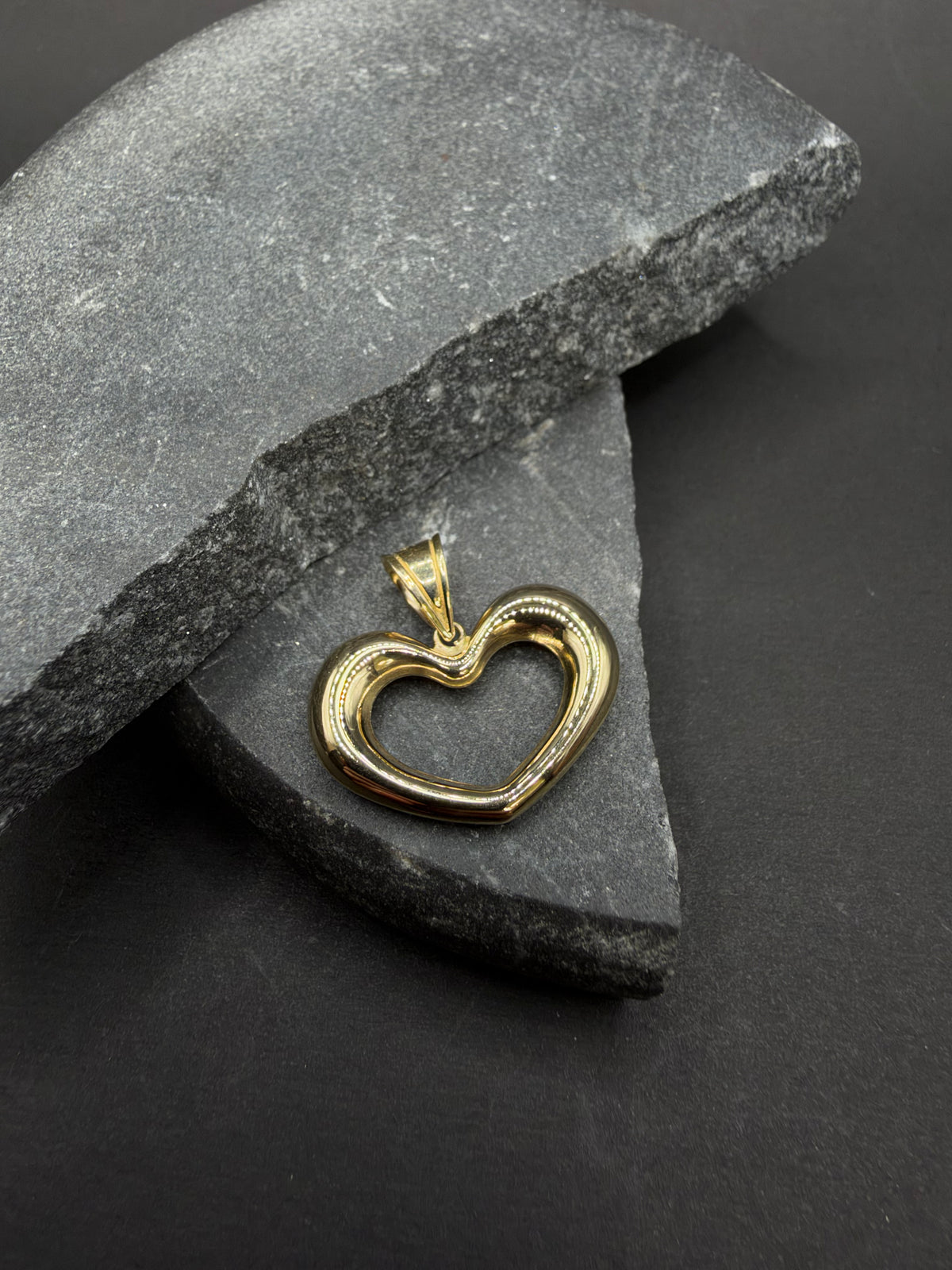 14K Gouden Hart Hanger – 22 × 20 mm