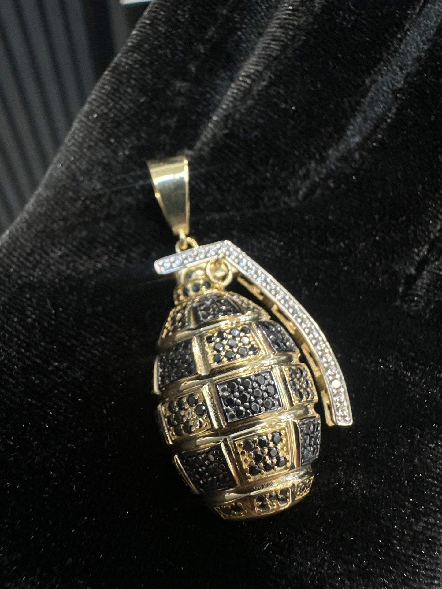 14K Gouden Granaat Design Hanger