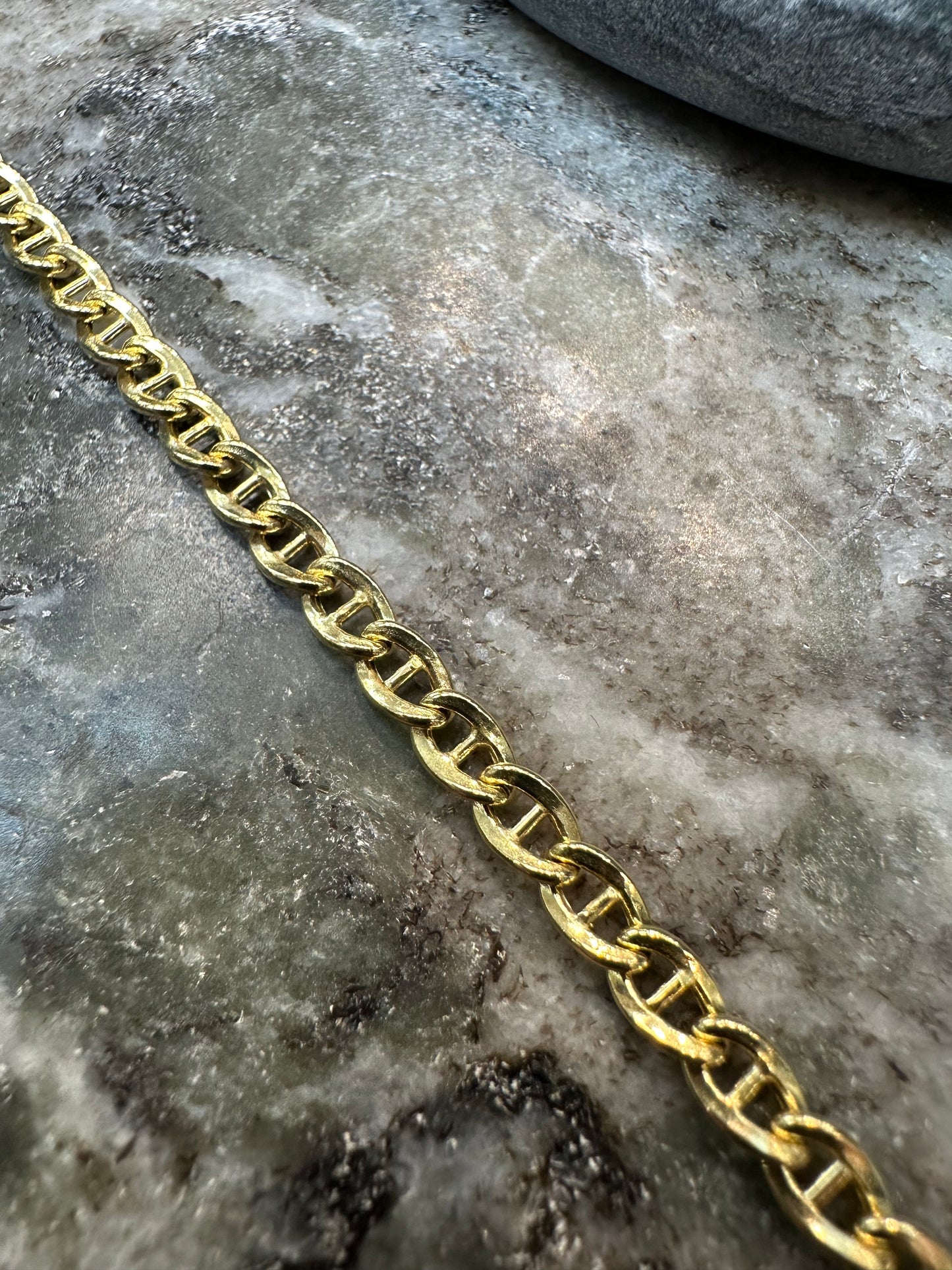 Prachtige 14K Gouden Schakel Armband – 20 cm | 4 mm | Tijdloos & Elegant