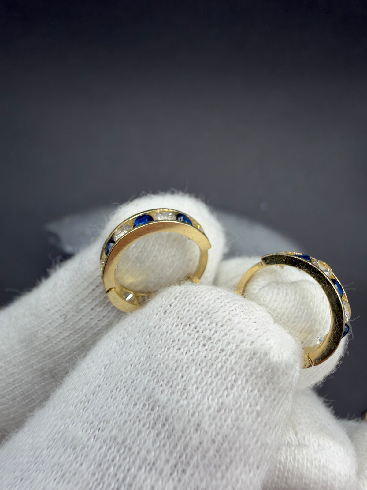 14K Gouden Oorbellen met Zirkonia en Edelsteen – Ø 12 mm – 2,6 mm Breed