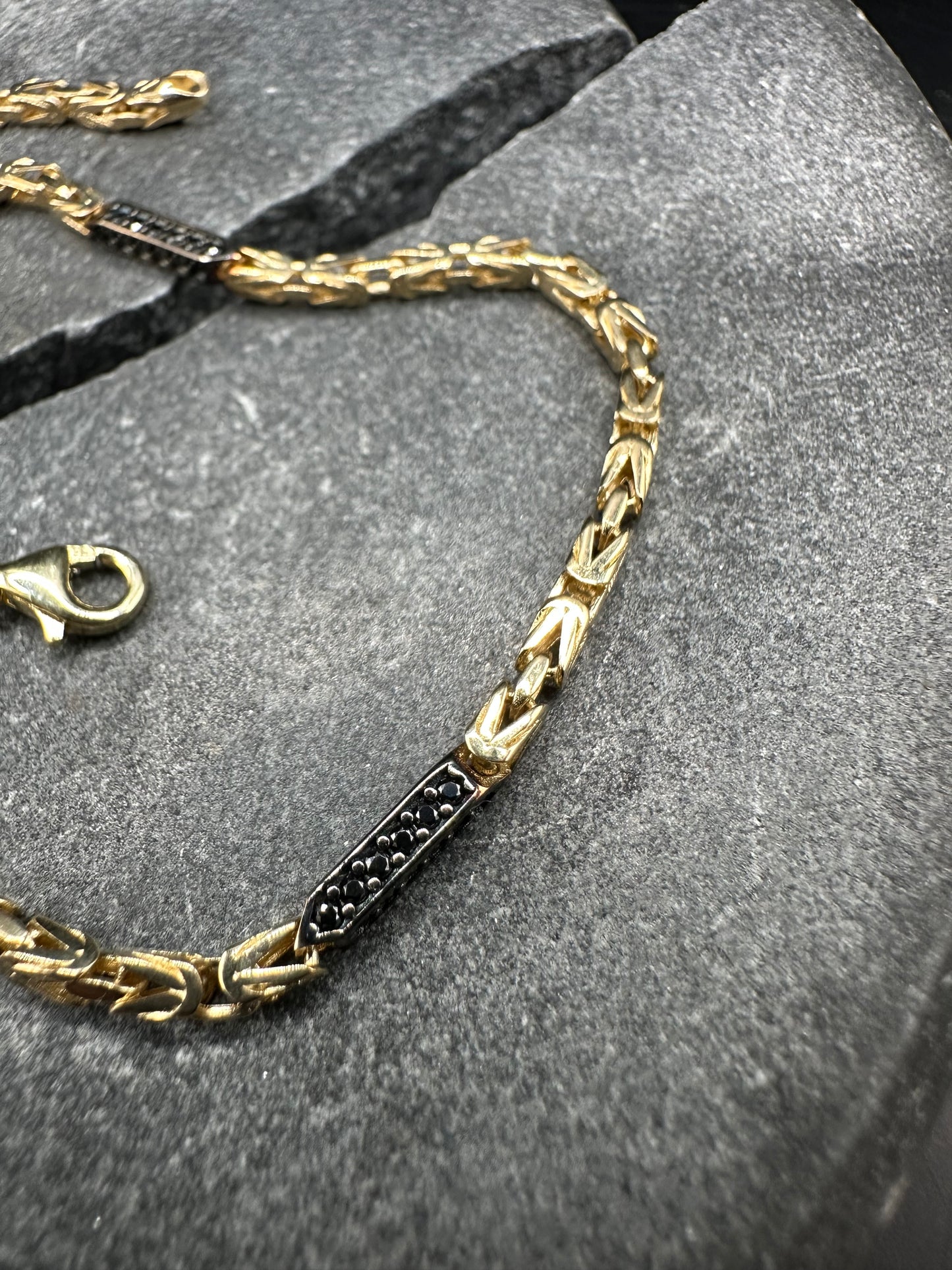 14K Gouden Koningsarmband met Onyx Stenen – 21 cm