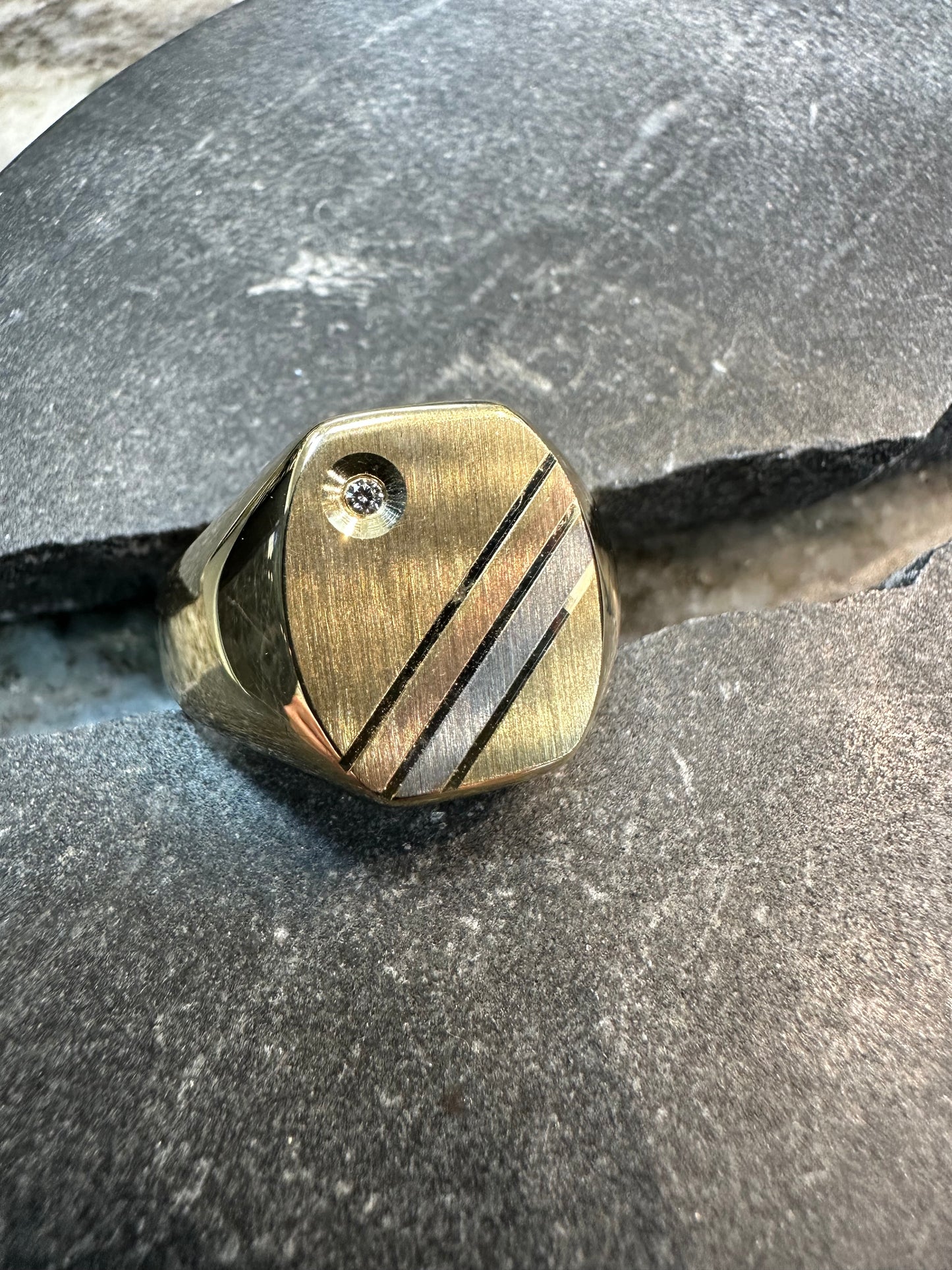 Prachtige 14K Gouden Klassieke Tricolor Ring met Zirkonia