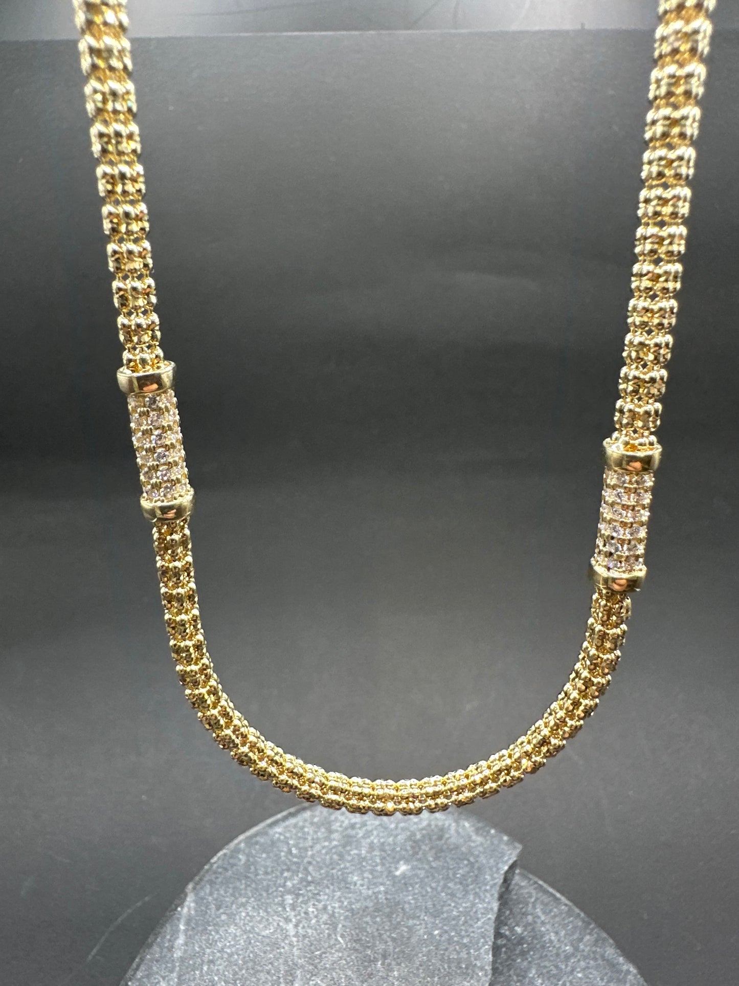 14K Gouden Buisvormige Ronde Ketting met Zirkonia – 70 cm