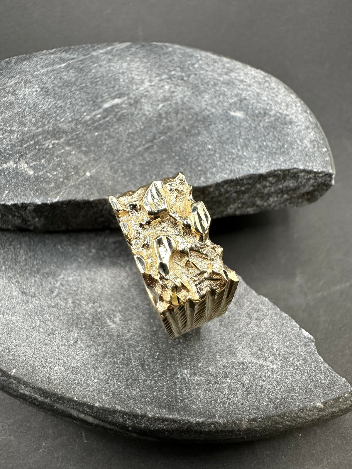 Prachtige 14K Gouden Piet Piet Ring – Diamond Cut
