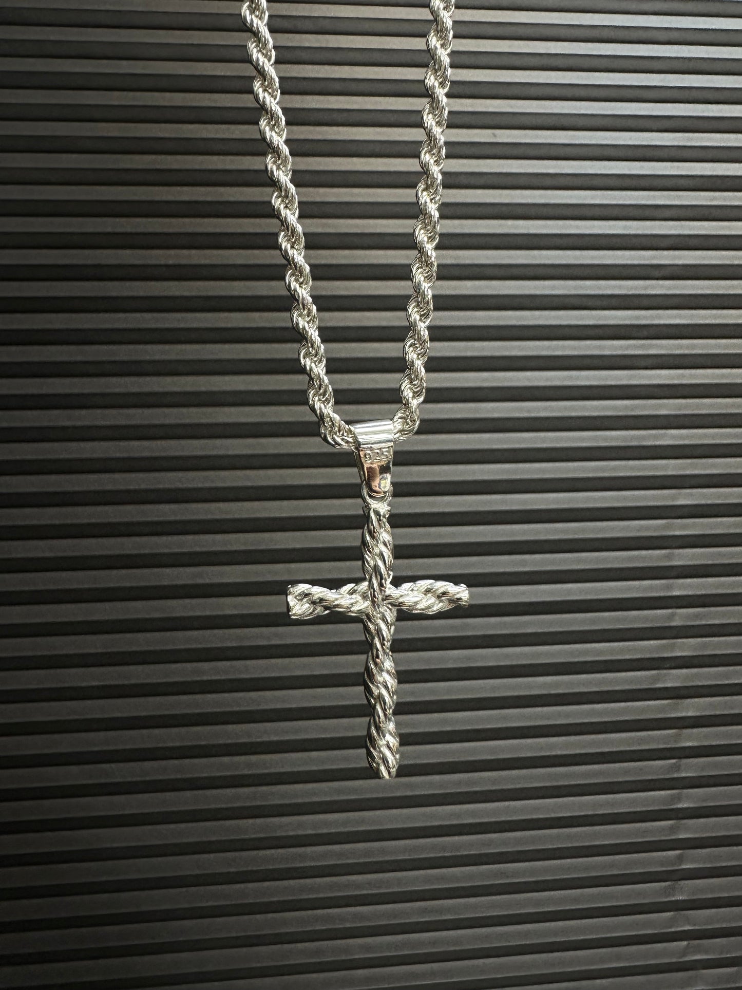 Prachtige 925 Zilveren Rope Ketting met Kruishanger – 4,4 mm | 70 cm