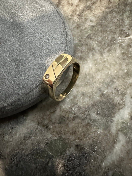 14K Gouden Zegelring met Zirkonia