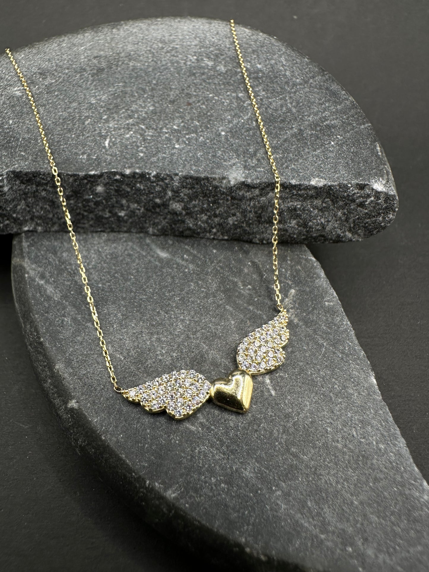 14K Gouden Ketting met Hart Vleugels ontwerp – 42 cm
