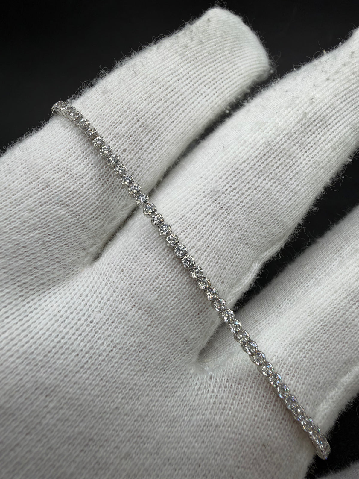 14K Witgouden Tennisarmband met Zirkonia – 2 mm