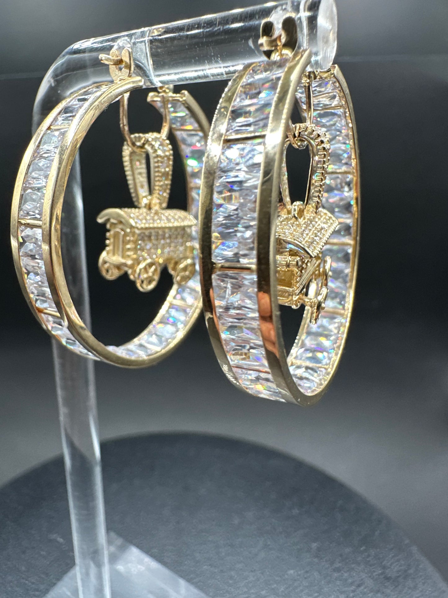14K Gouden Woonwagen Oorbellen met Zirkonia – 34 mm
