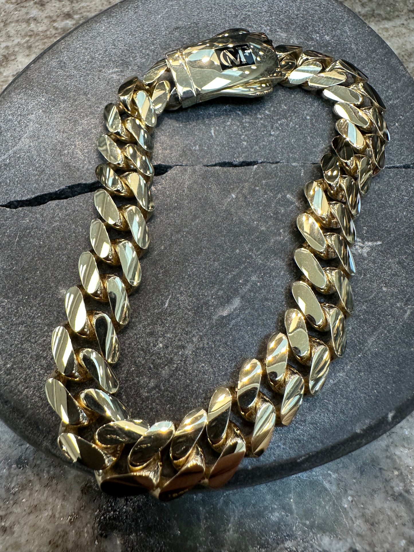 Prachtige 14K Gouden Cubaan Link Armband – 21 cm | 10,7 mm | Stoer & Luxe