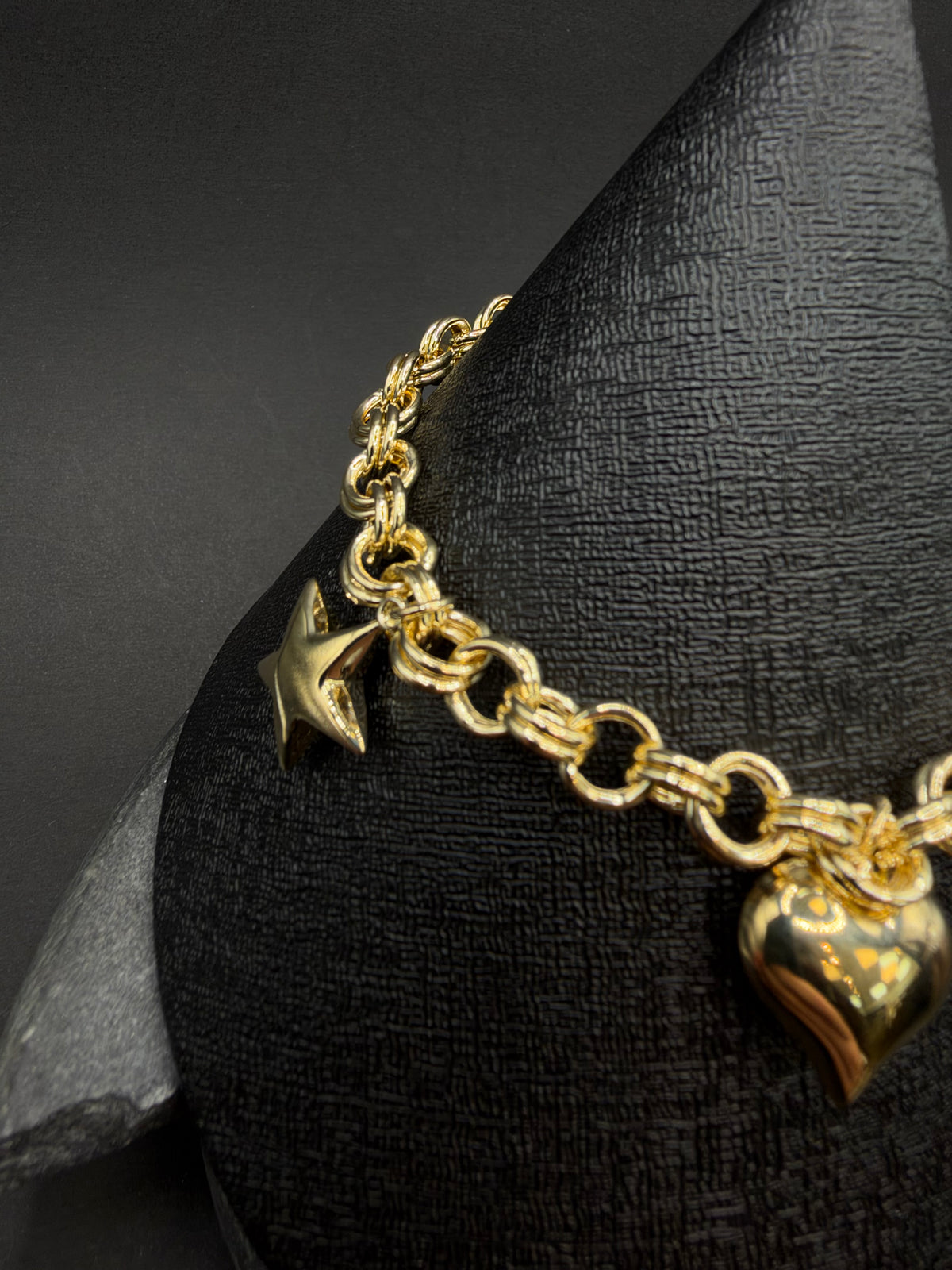 14K Gouden Bedelarmband met Hart en Twee Sterren – 19 cm – 8,2 mm