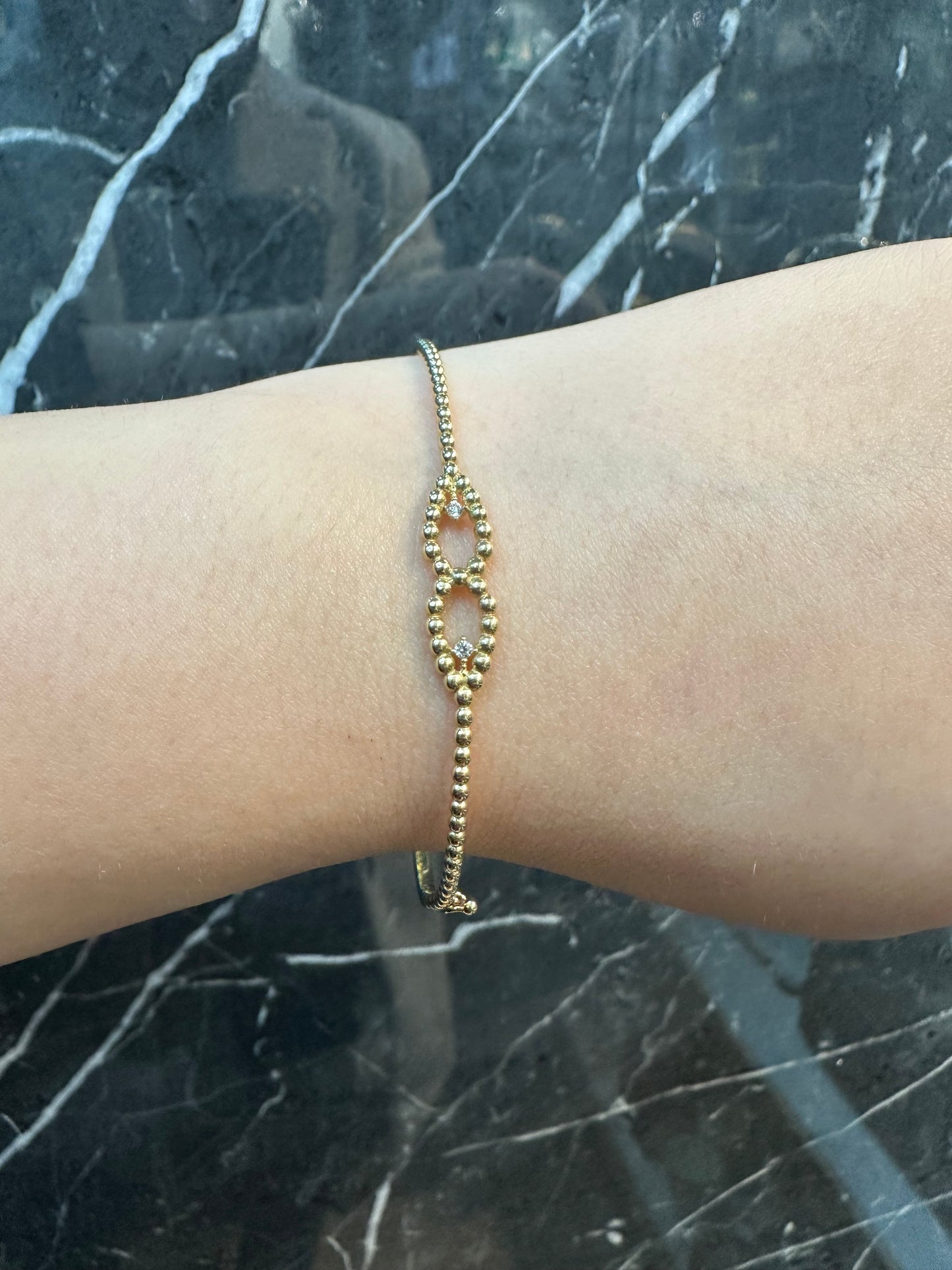 14K Gouden Vaste Armband met Zirkonia – 64 mm