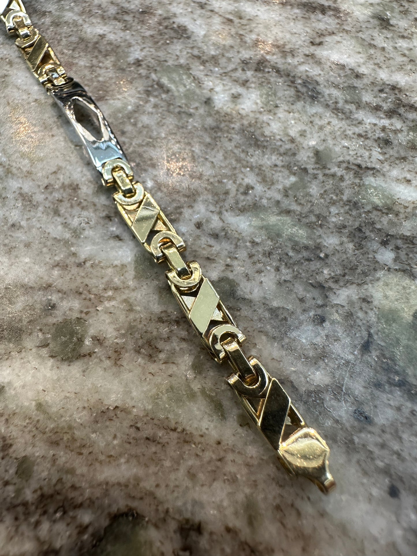 Prachtige 14K Gouden Valentino Armband met Ruitjes – Bicolor | 21,5 cm | 5 mm