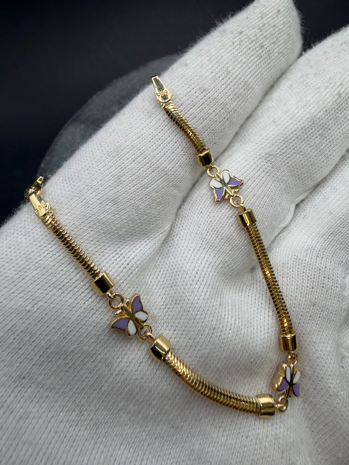 14K Gouden Kinderarmband met Vlindertjes – 14 cm – 2,4 mm