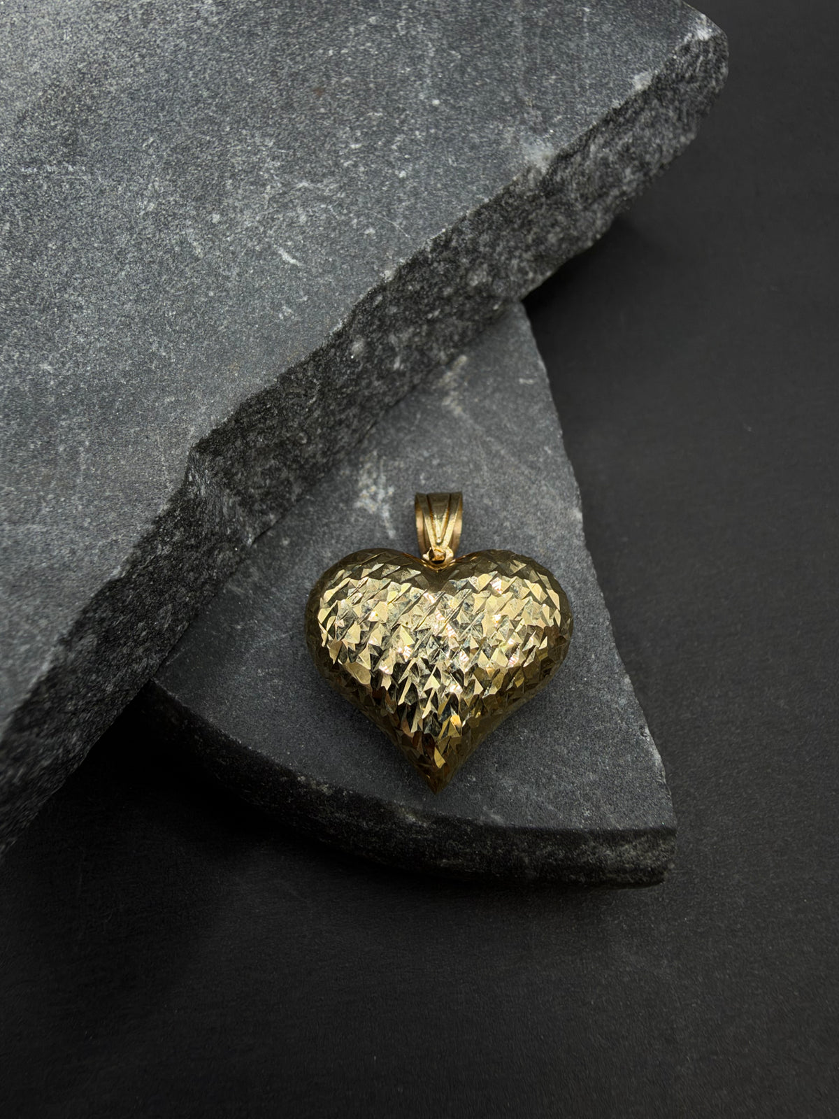 14K Gouden Diamond Cut Hart Hanger