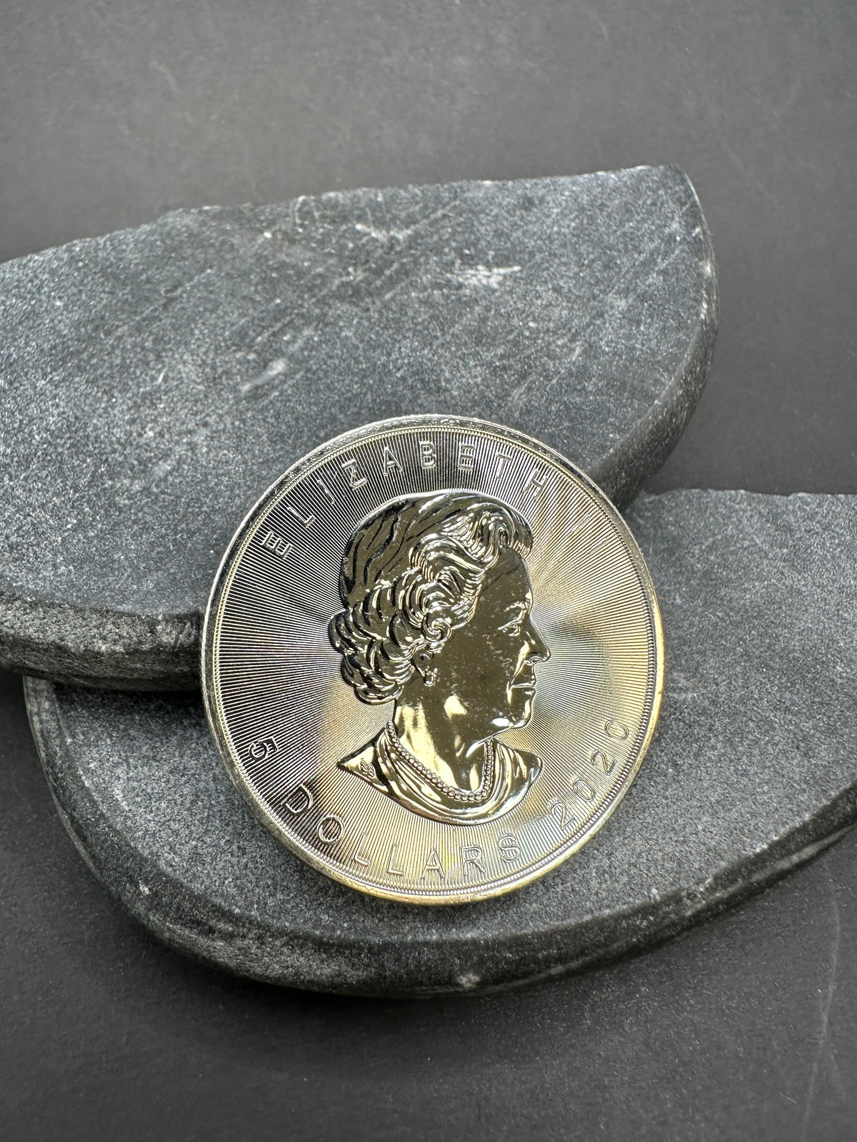 9999 Canadese Maple Leaf 1 oz Zilveren Munt – 2020