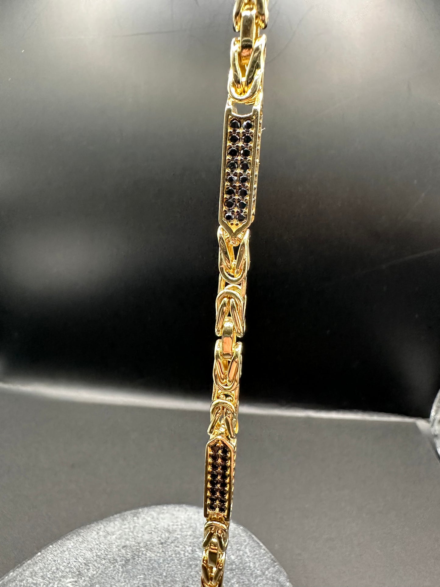 Schitterende 14K Gouden Koningsarmband met Natuurlijke Onyx Stenen – 22 cm