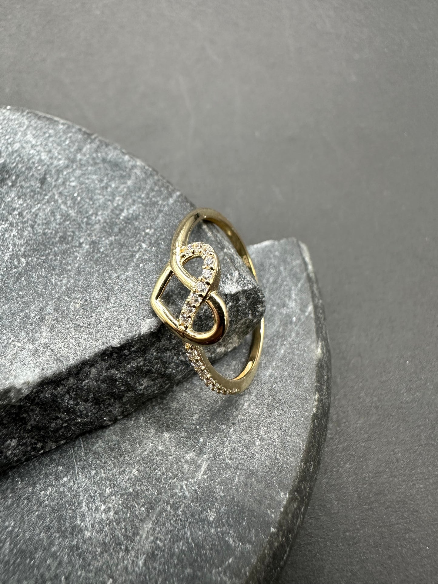 14K Gouden Elegante Hartring – Maat 18,5
