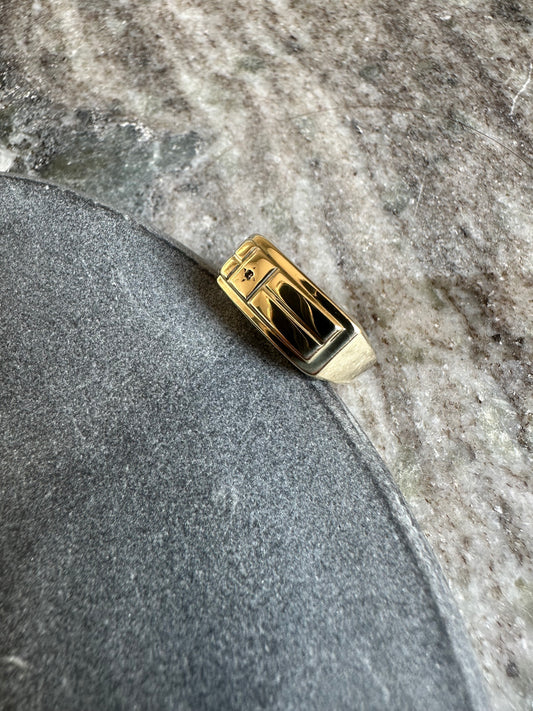 14k gouden zegelring met zirkonia