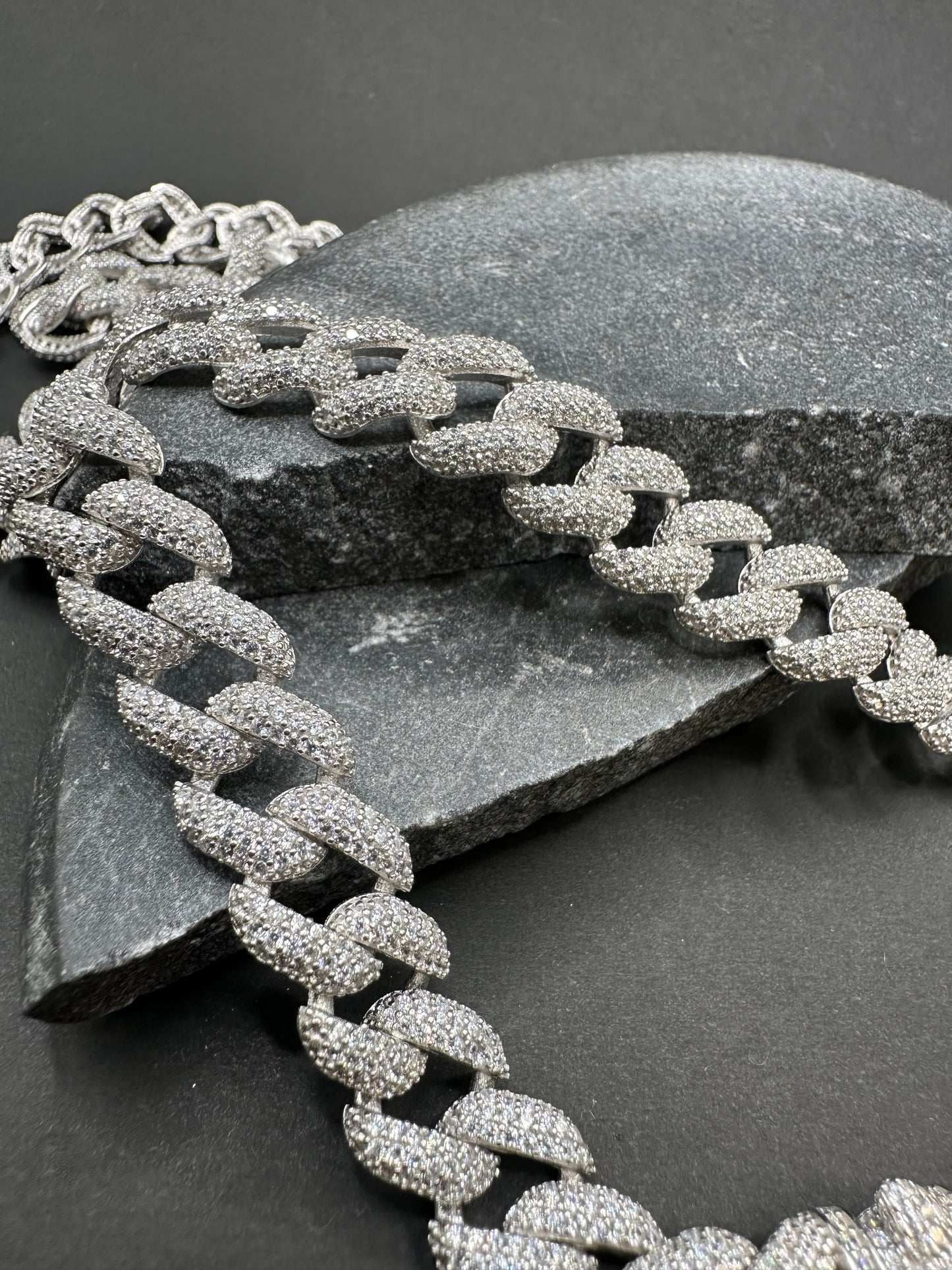 925 Zilveren Iced Cubana Ketting – 72 cm