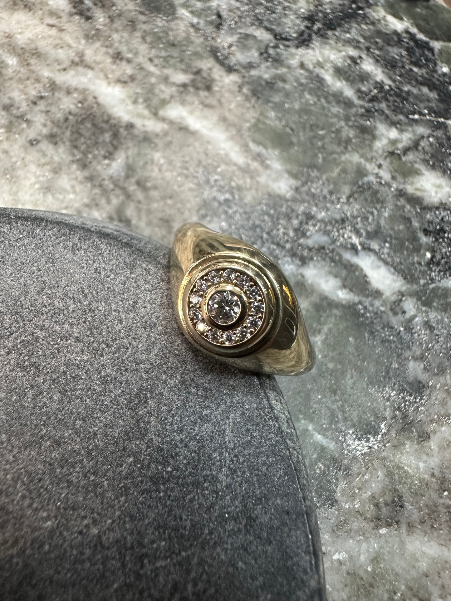 Schitterende 14K Gouden Ronde Ring met Zirkonia – Maat 21