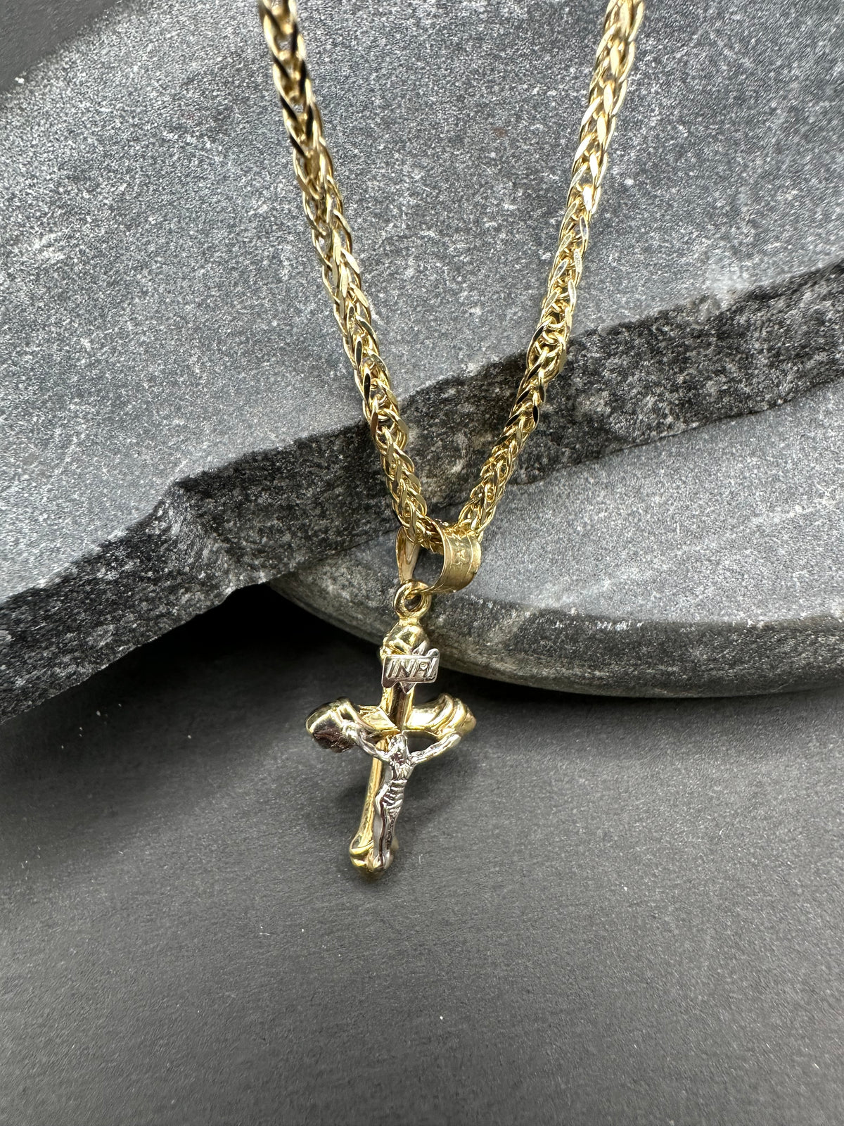 14K Gouden Vossenstaart Ketting met Bicolor Kruis – 55 cm | 2,1 mm