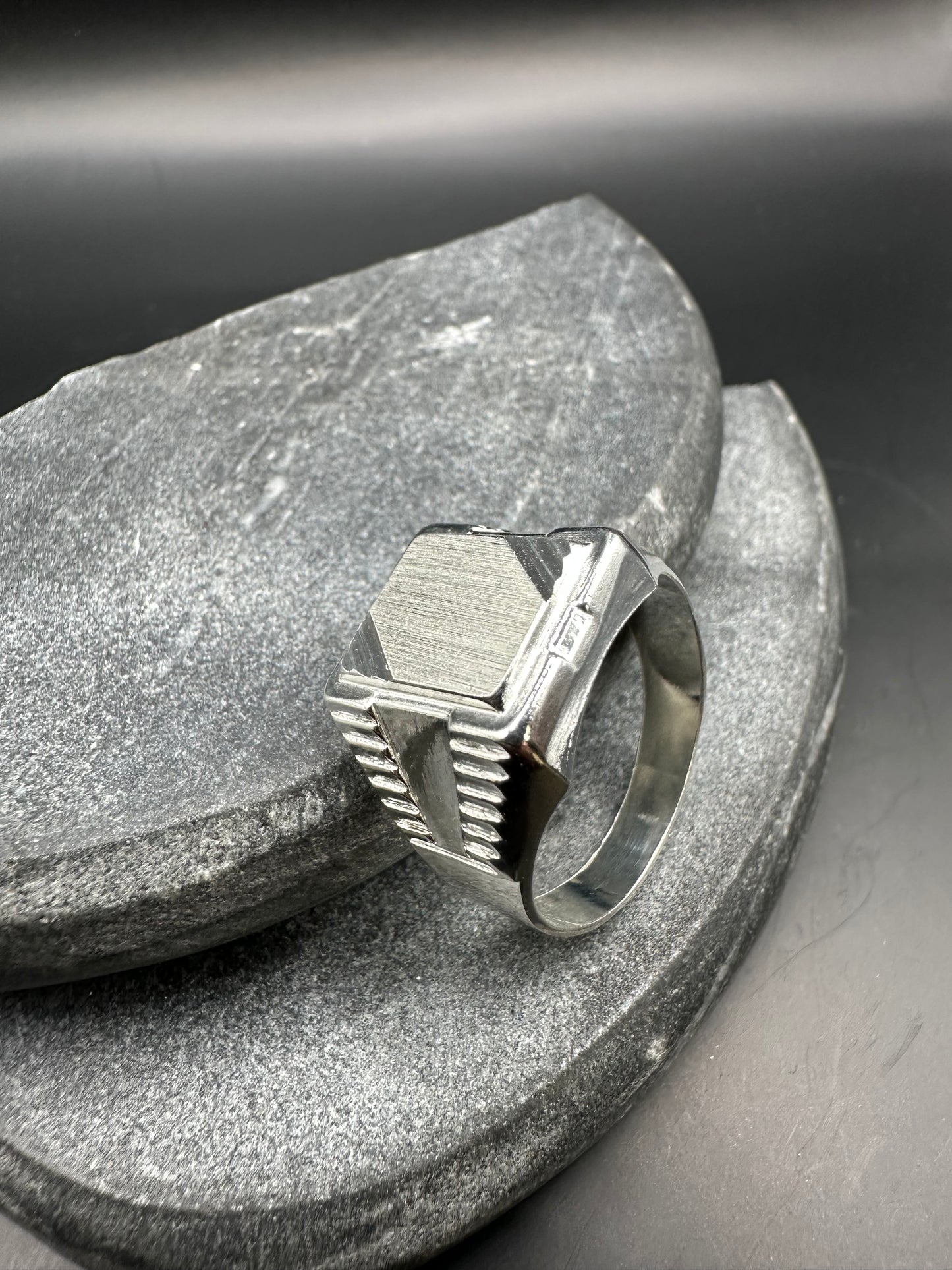 925 Zilveren Zegelring met Diamond Cut Bewerking