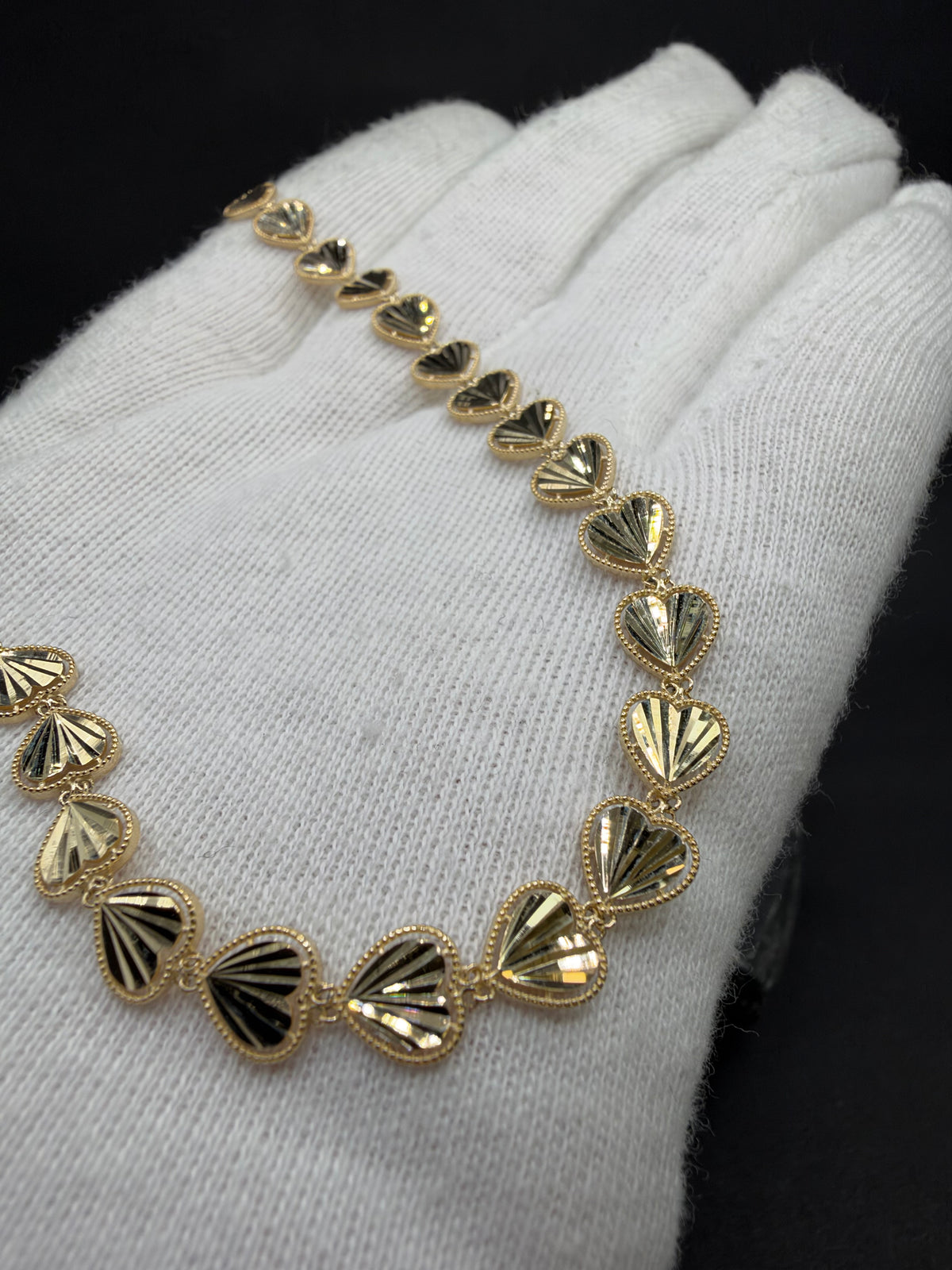 14K Gouden Hartjesarmband met Diamond Cut Bewerking – 6,6 mm