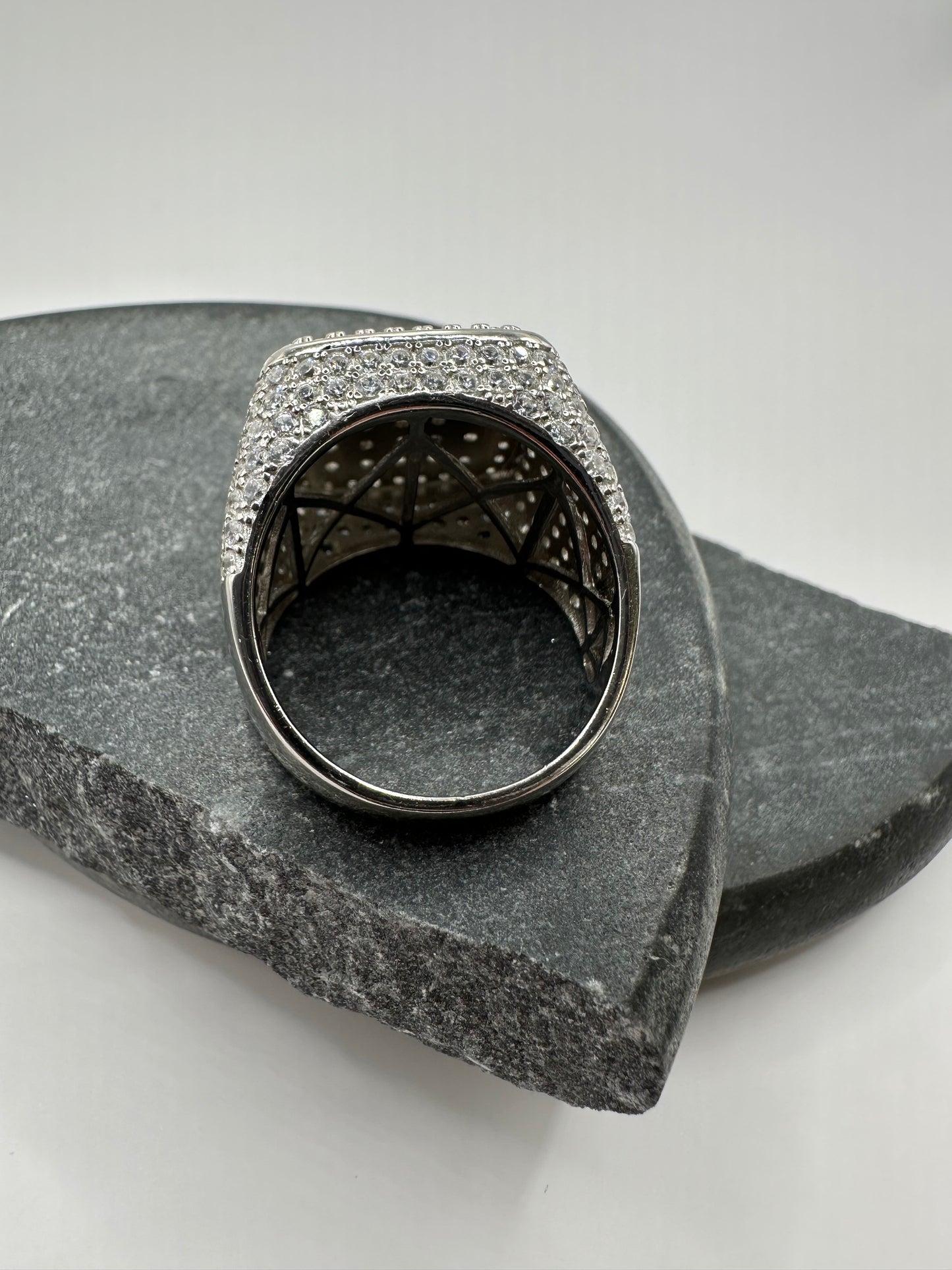 Prachtige 925 Zilveren Iced Ring – Maat 19,5 | Zirkonia | Luxe & Sprankelend