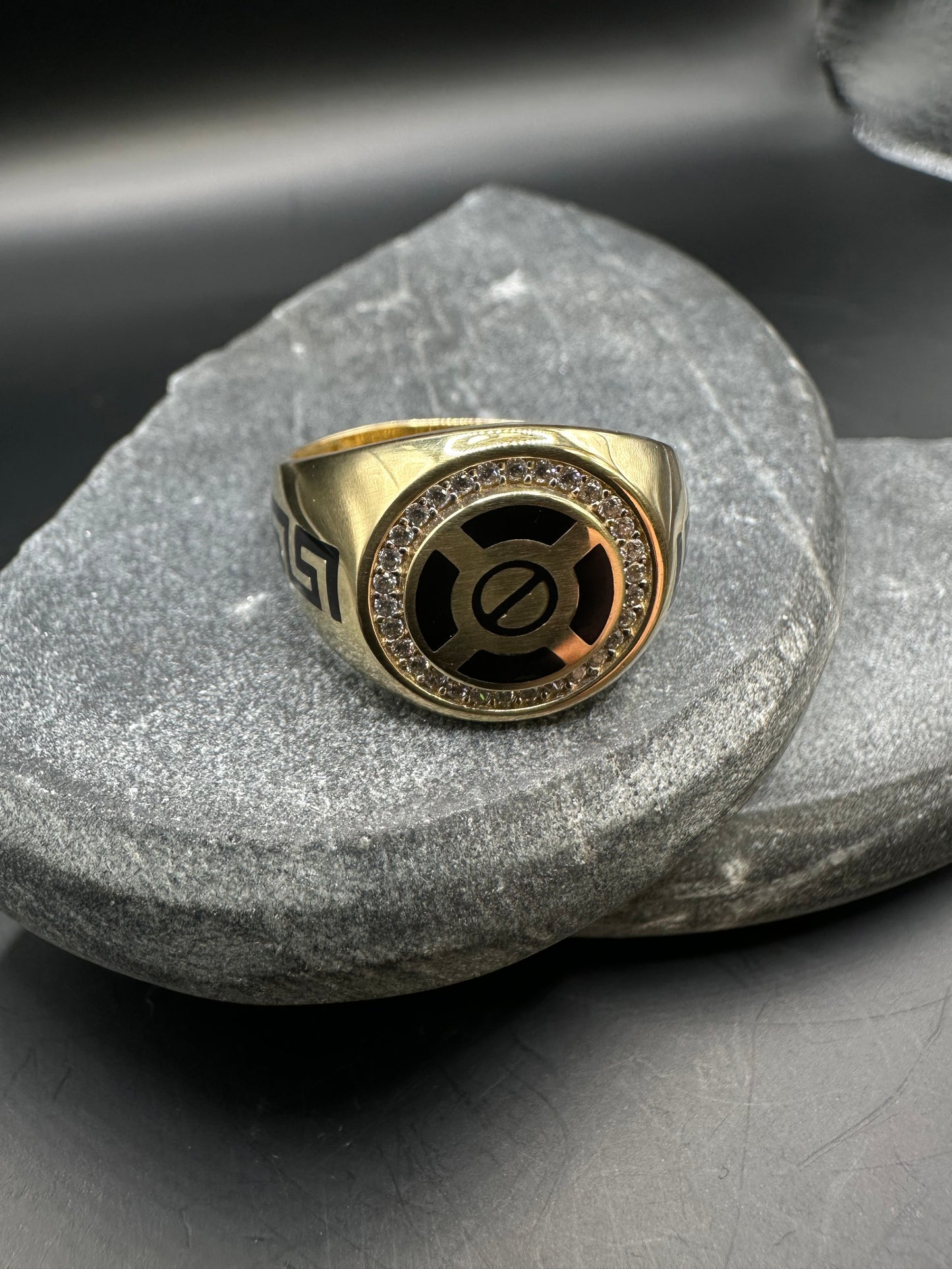18K Gouden Unieke Ring met Onyx en Zirkonia