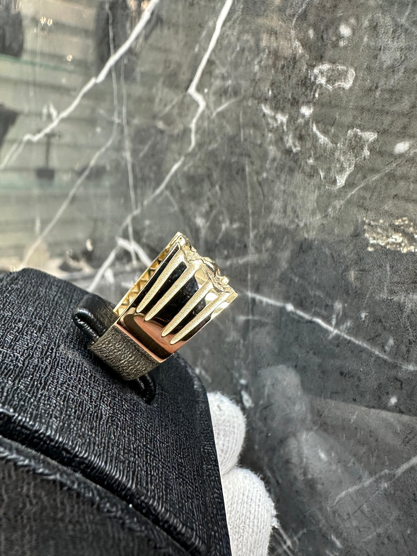 Prachtige 14K Gouden Piet Piet Ring – Diamond Cut